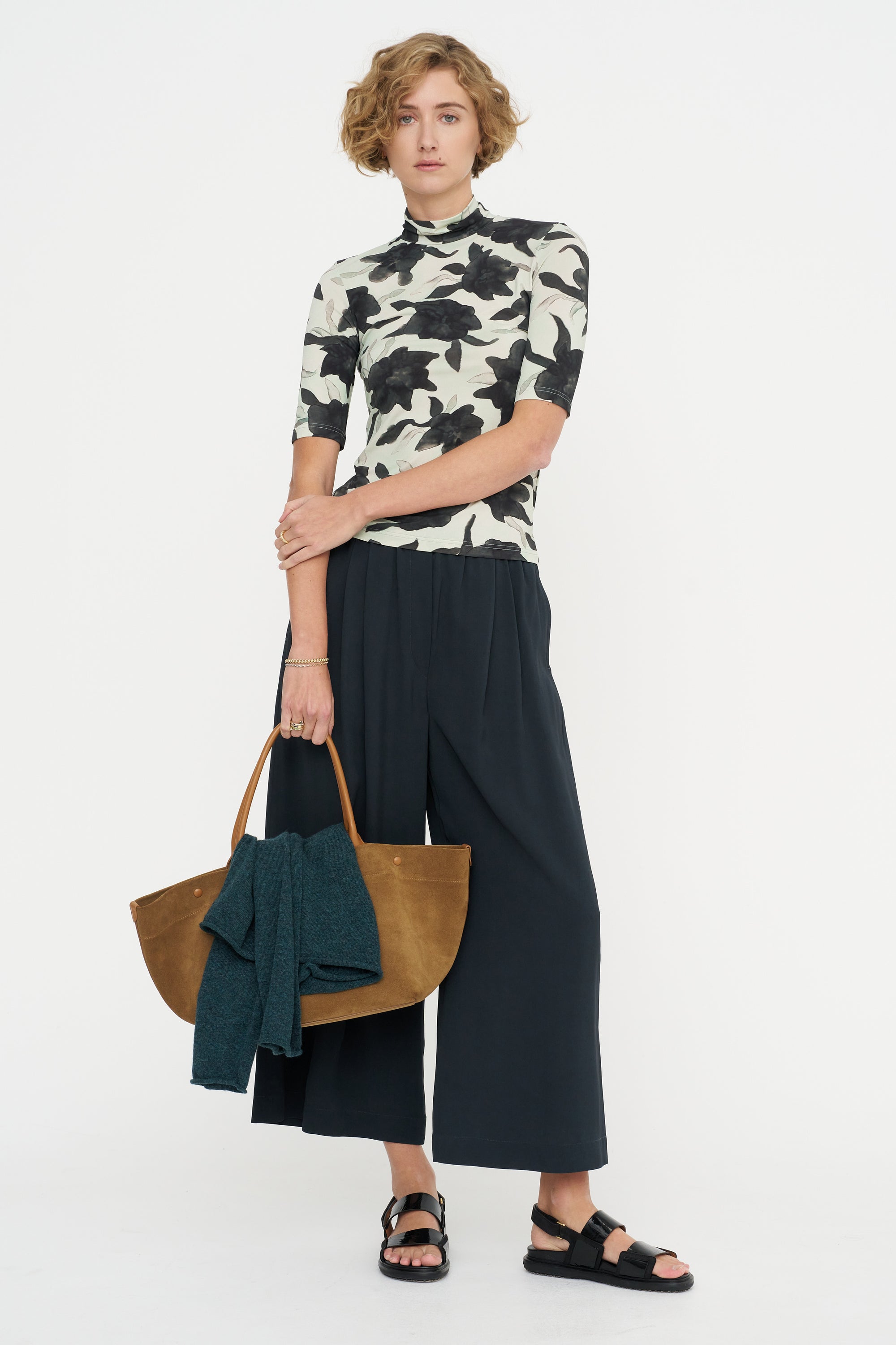 Tarie Top, Mint Hellebore