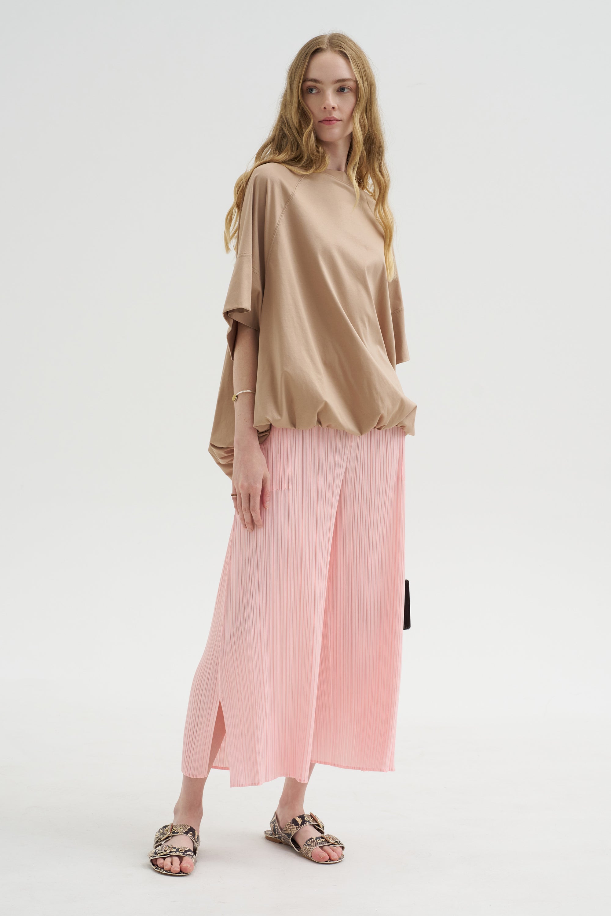 Lillyana - Puffy Short Sleeve Top, Chai