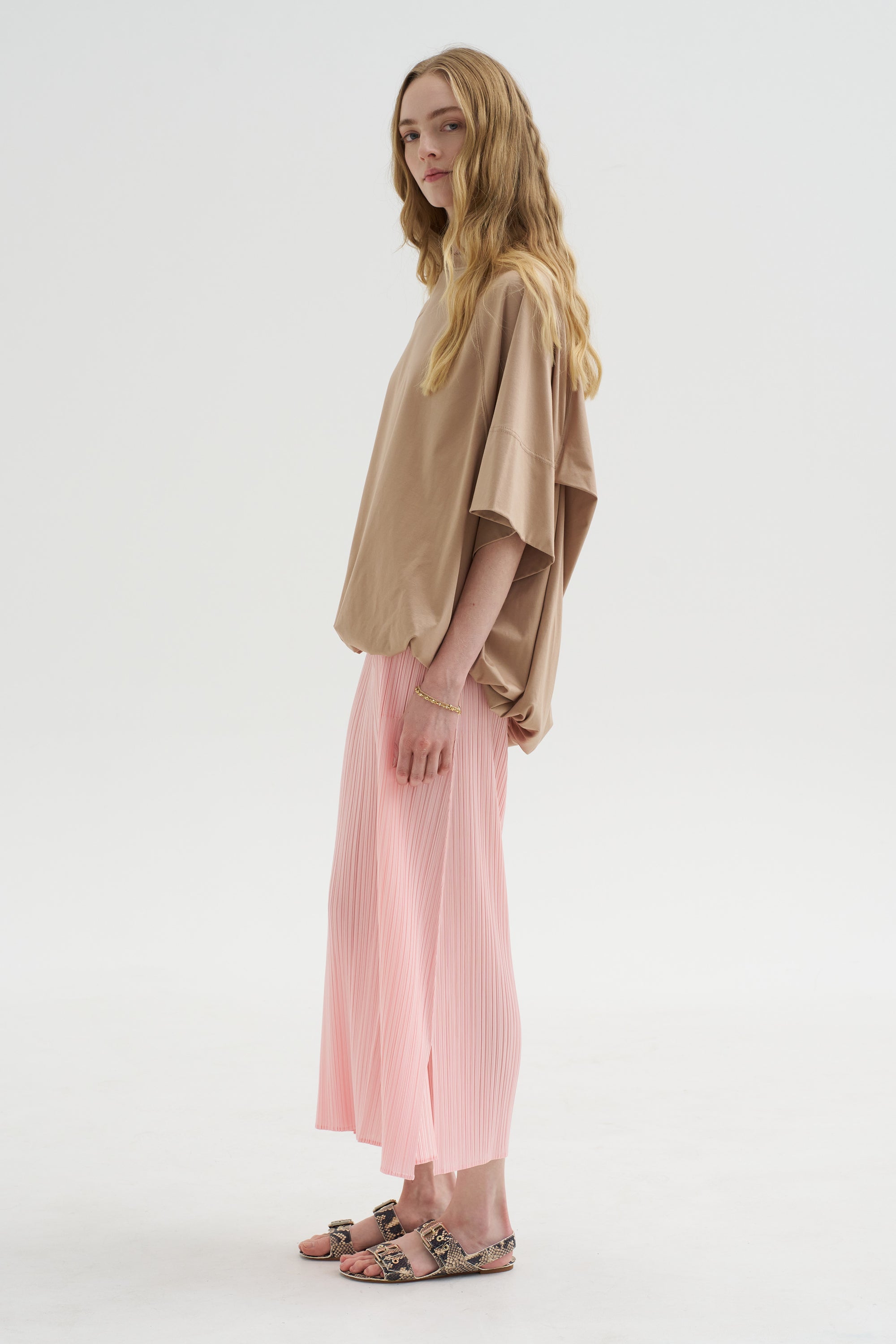 Lillyana - Puffy Short Sleeve Top, Chai