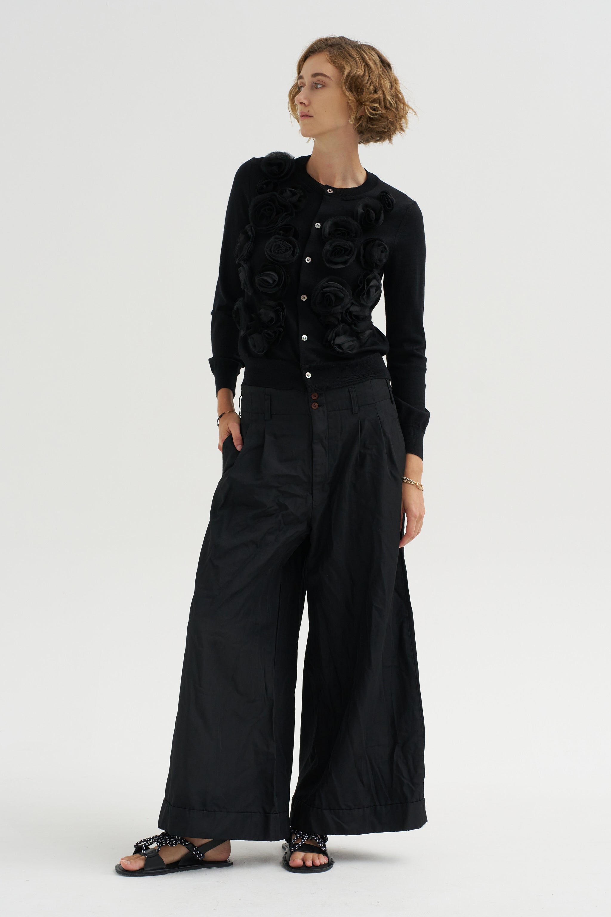 pleats please 2025年12月　フォレストグリーン　トップス Pleats Please by Issey Miyake Monthly Colors : December, Forest
