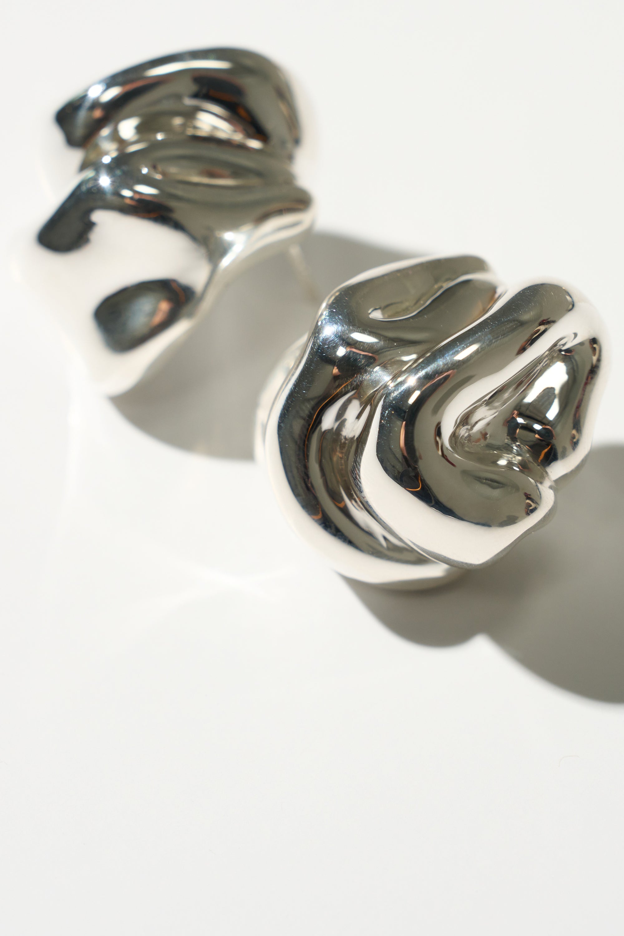 Knoll, Silver
