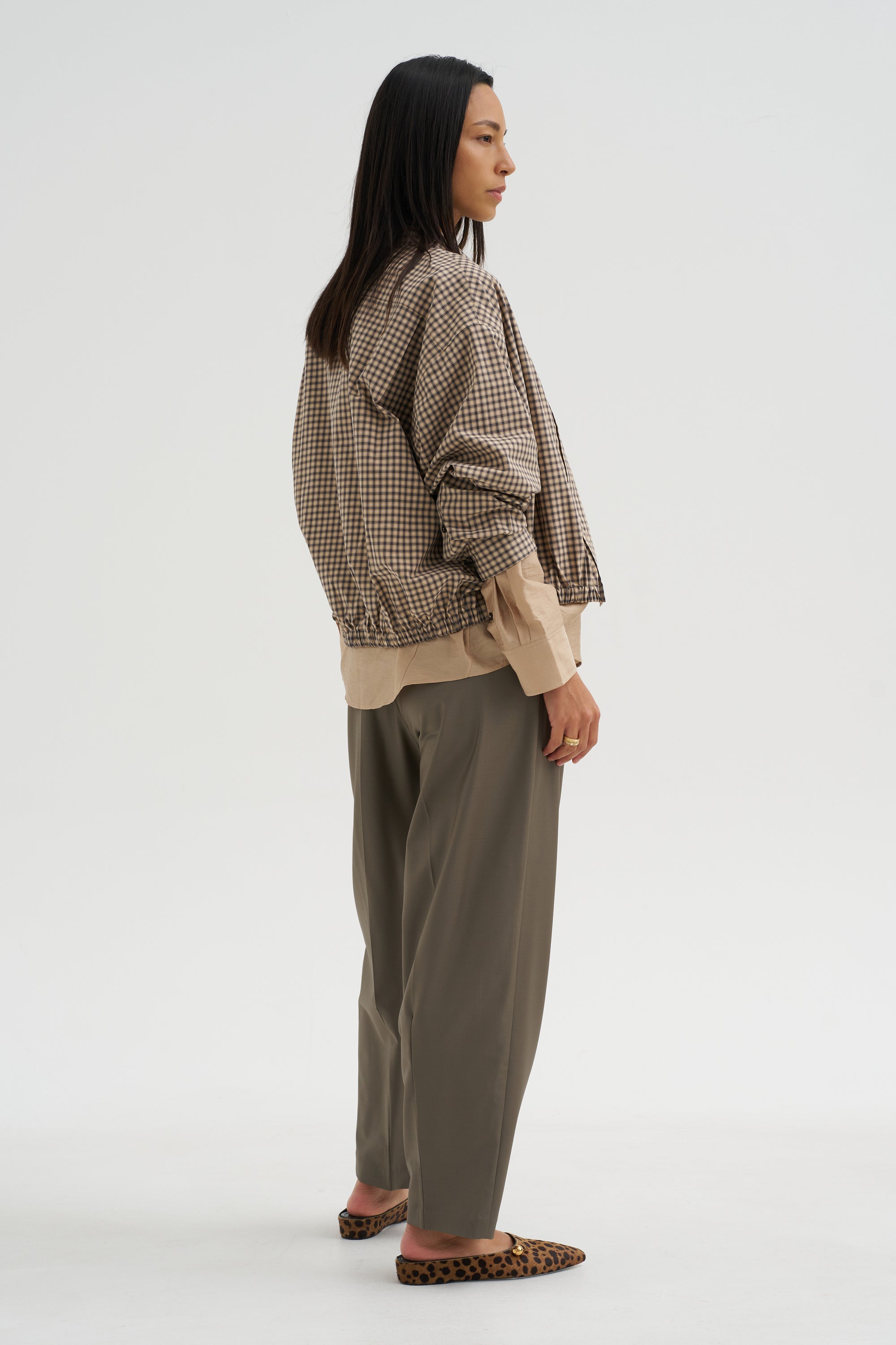 Virgin Wool Masculine Barrel Pants, Taupe