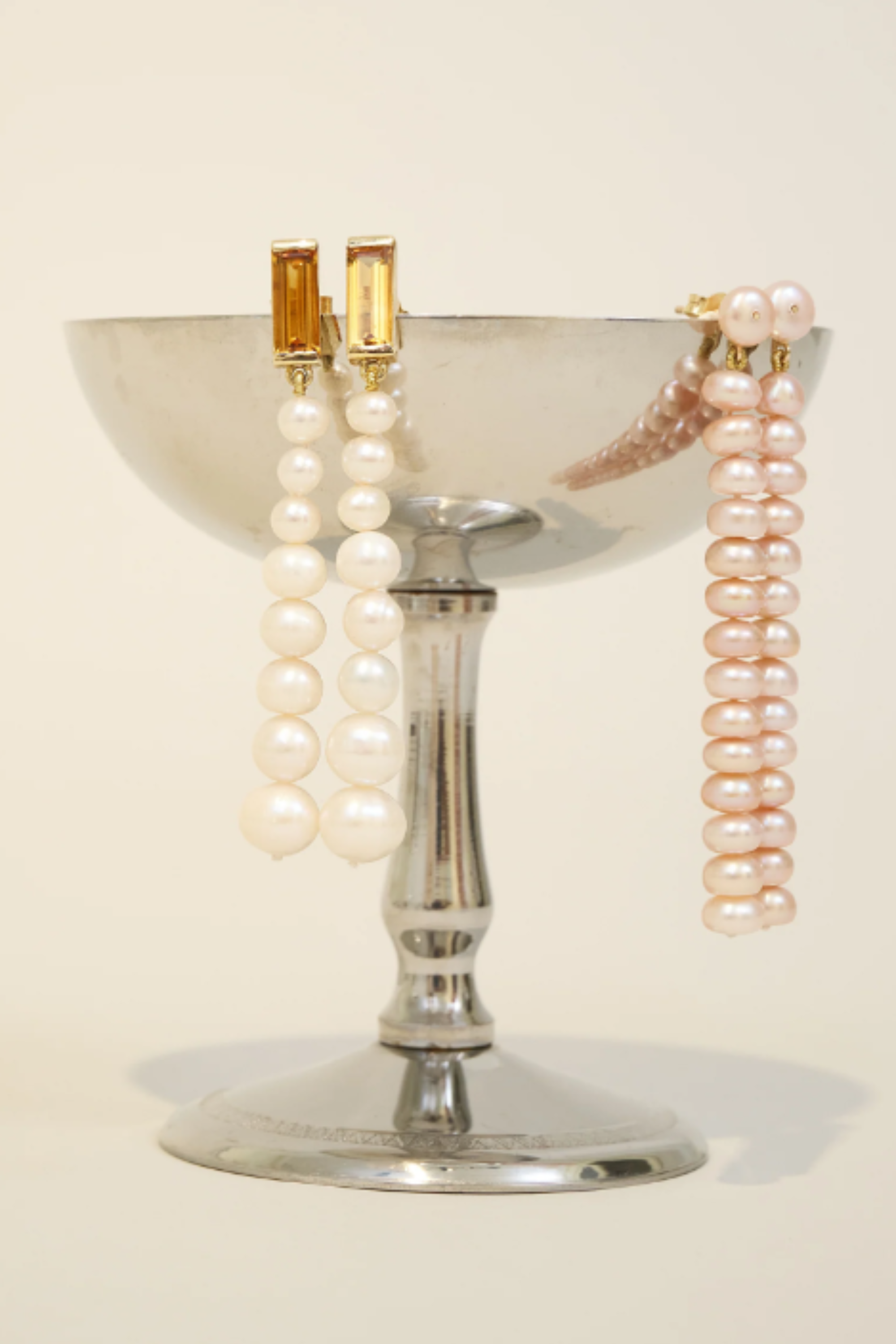 Deco Maxi Baguette Perla Citrine Earrings, Yellow Gold