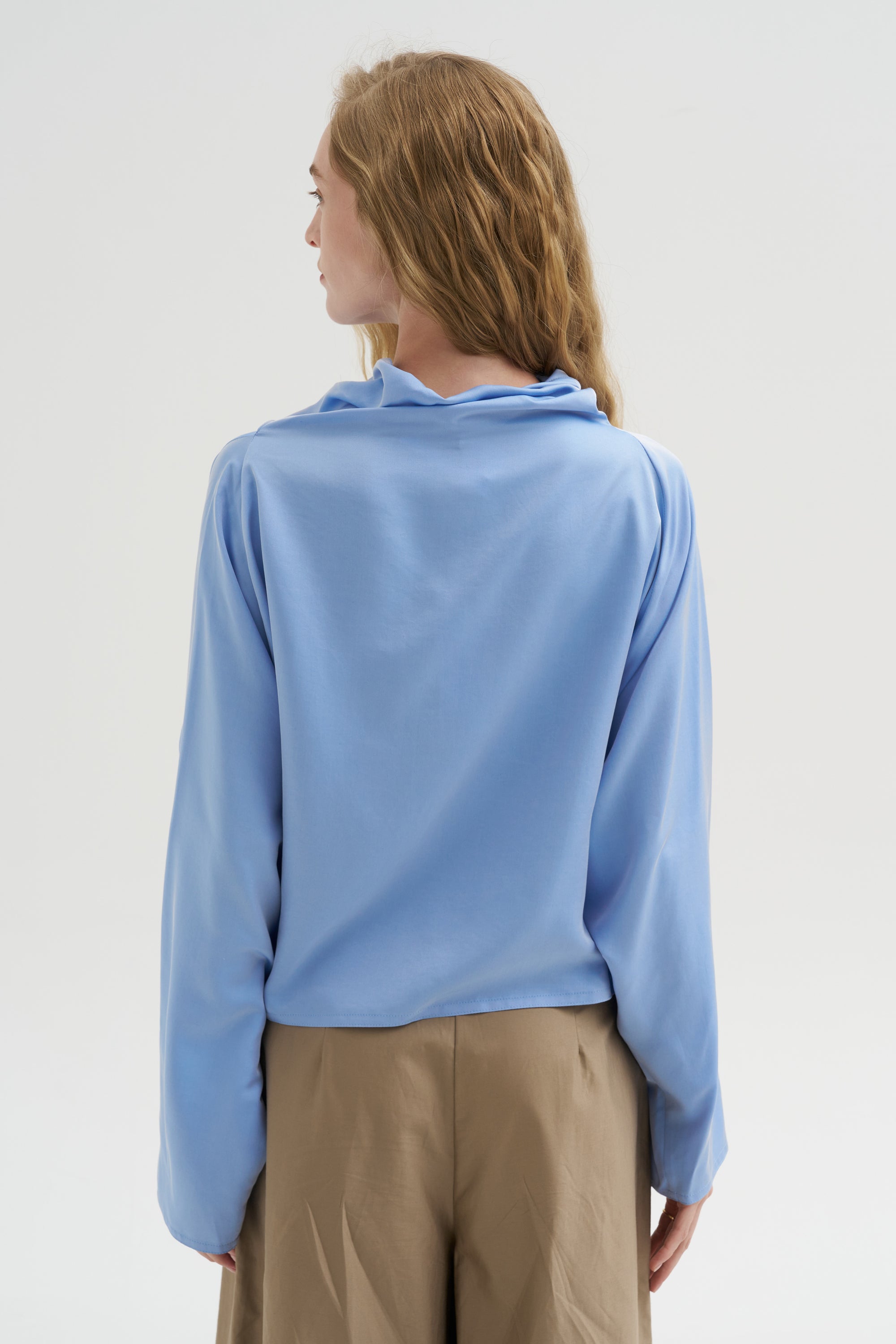 Batwing Turtleneck Oversized Shirt, Cielo
