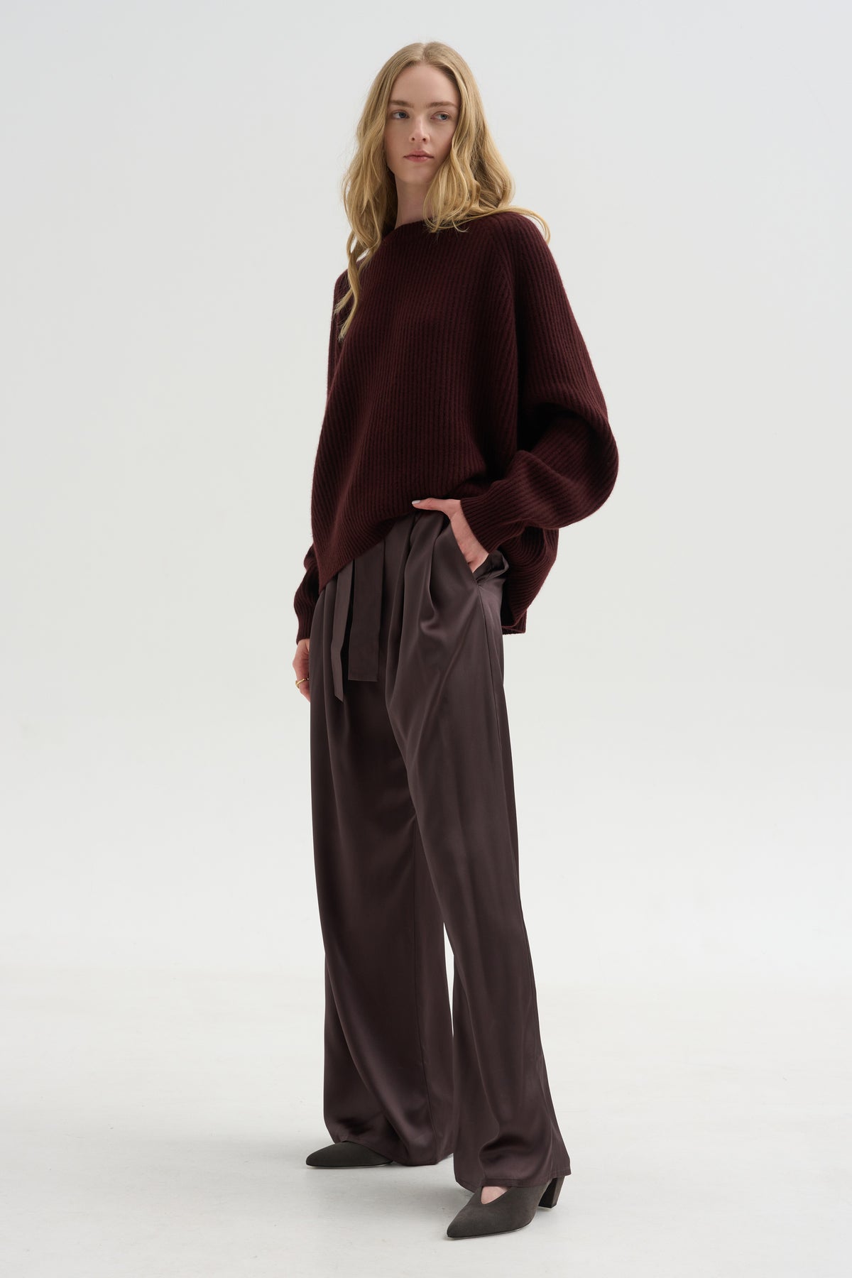 Wide Leg Pants with Belt, Black Wood
