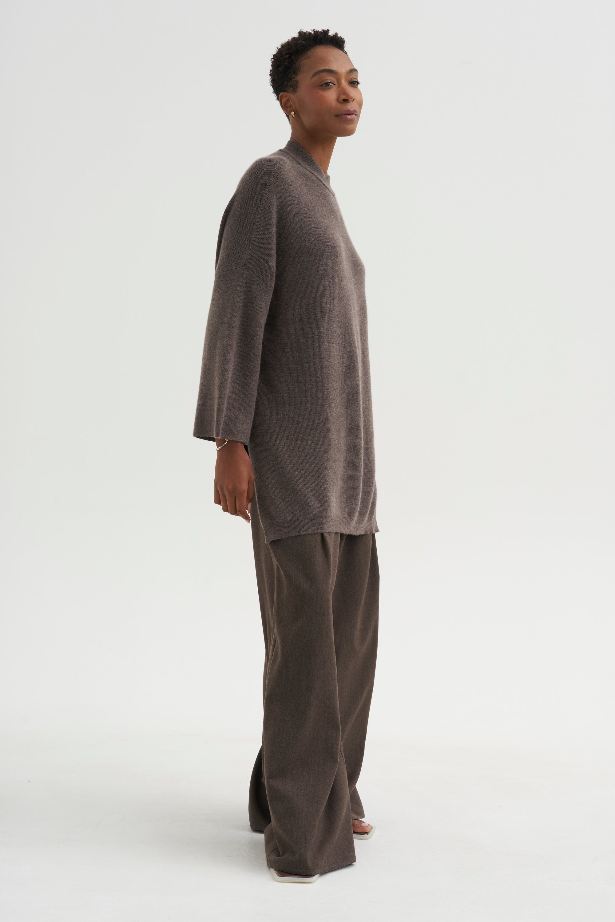 Boxy Crewneck Sweater, Dark Taupe