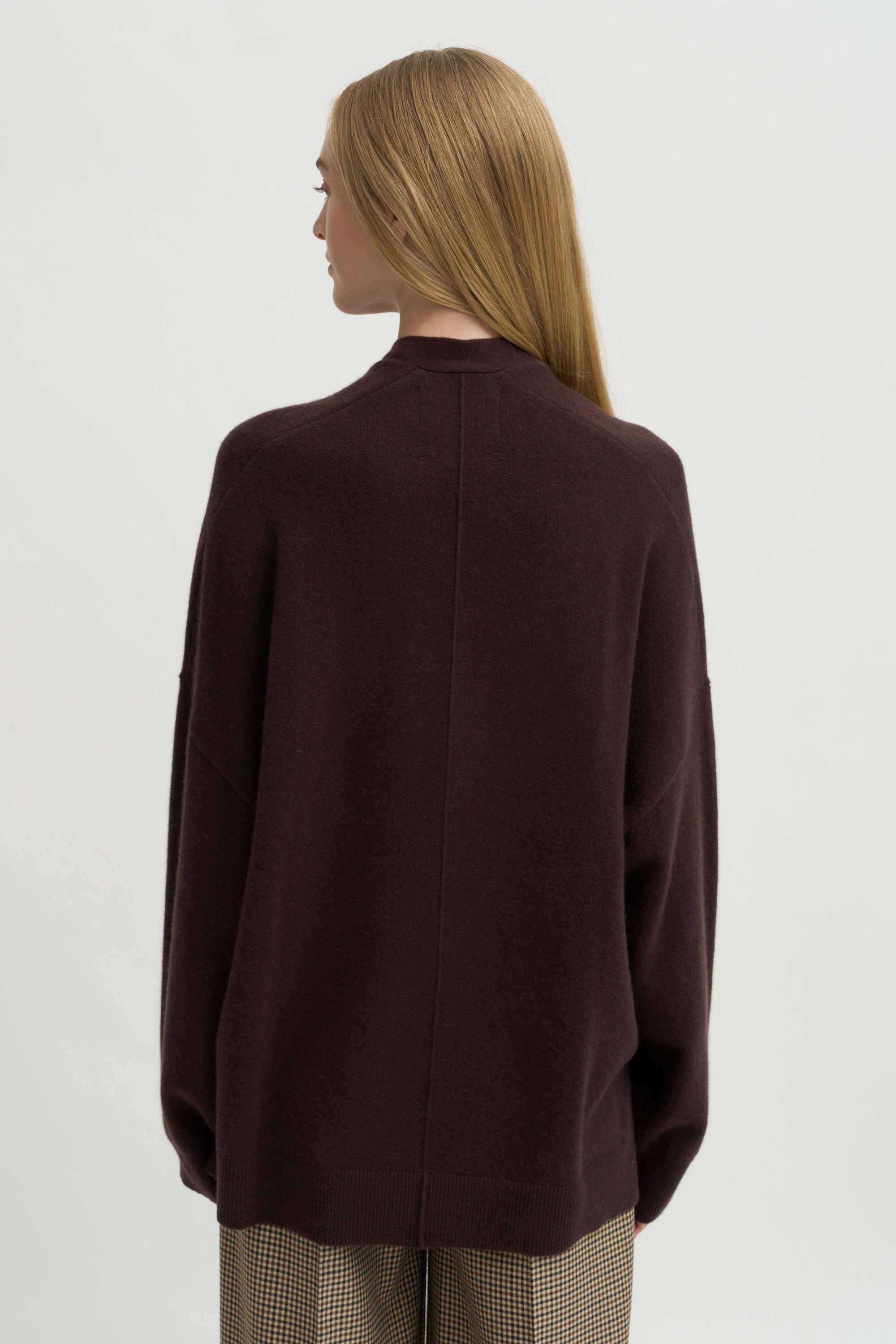 Nº24 Tokio, Dark Brown