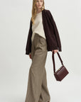 Nº397 Bis, Cream