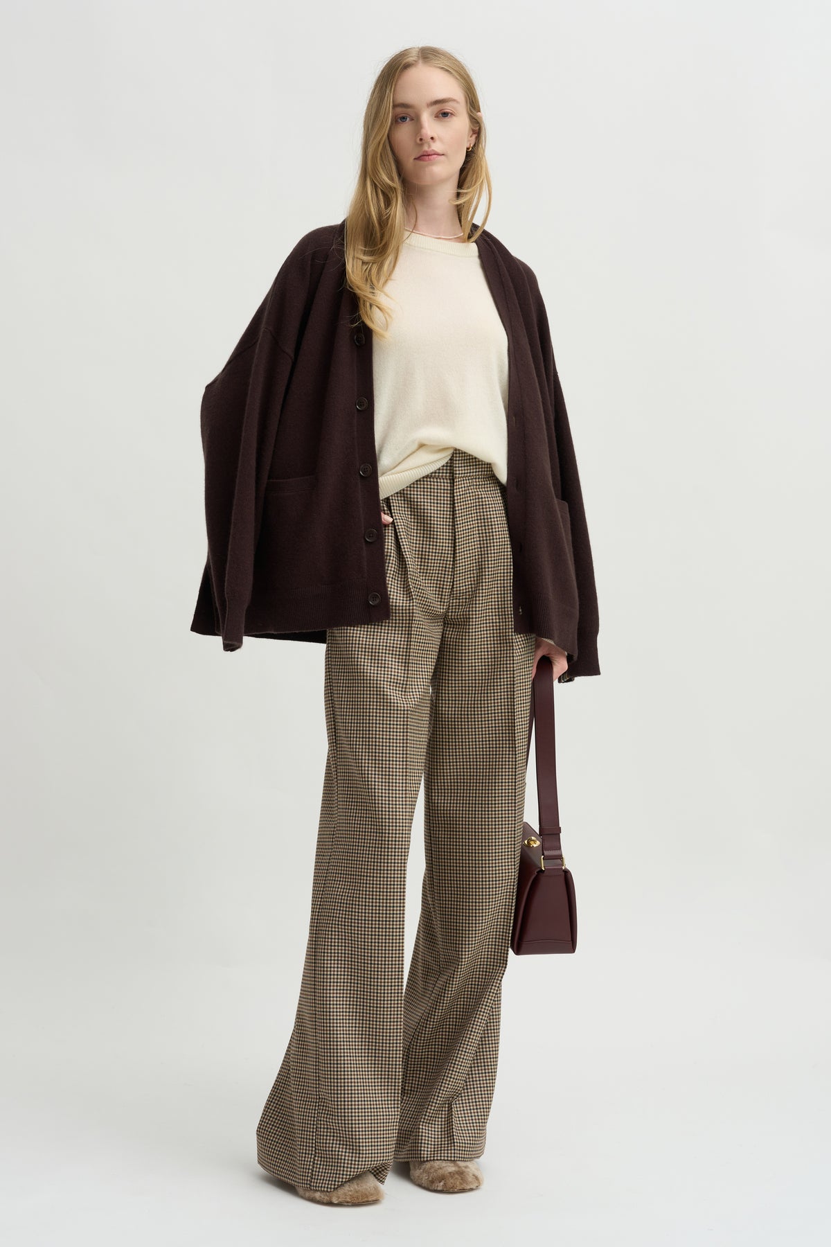 Nº397 Bis, Cream