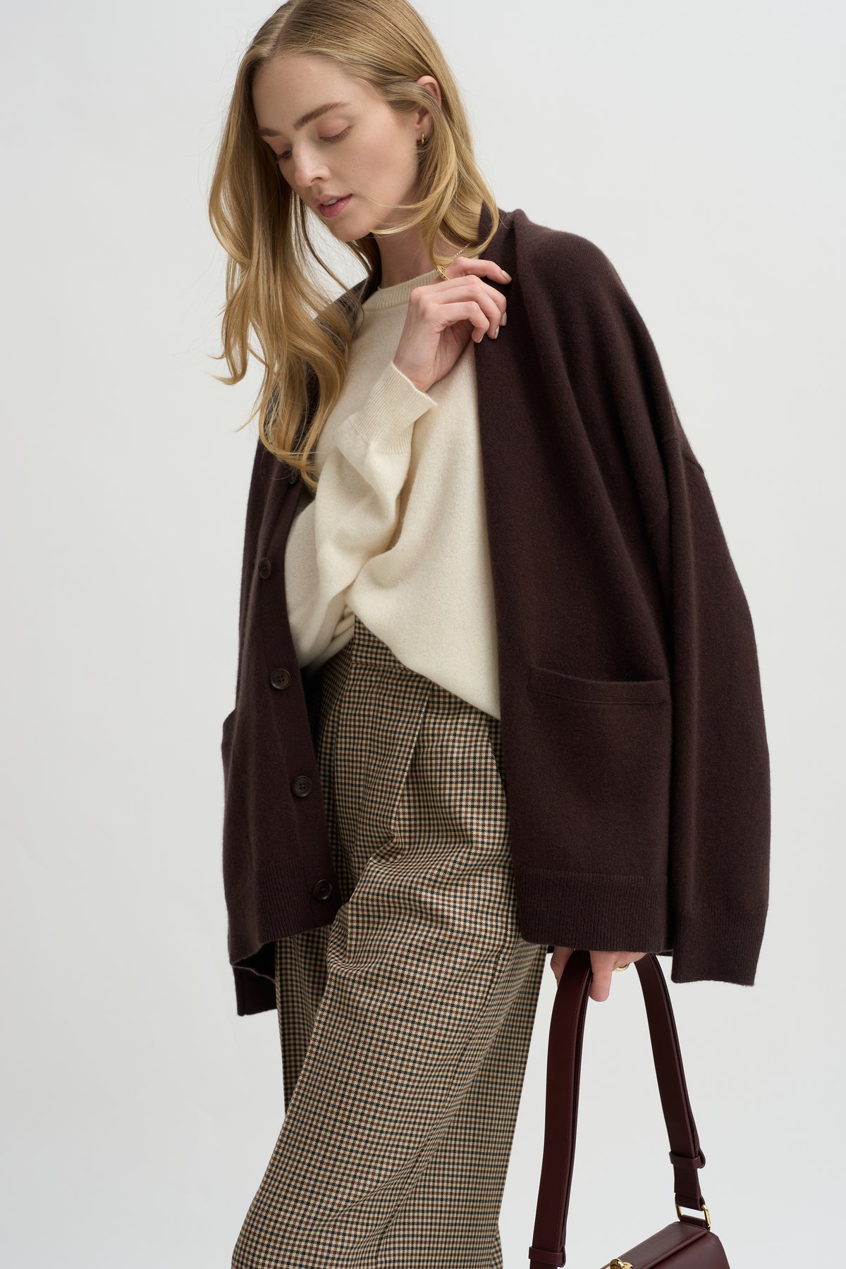 Nº397 Bis, Cream
