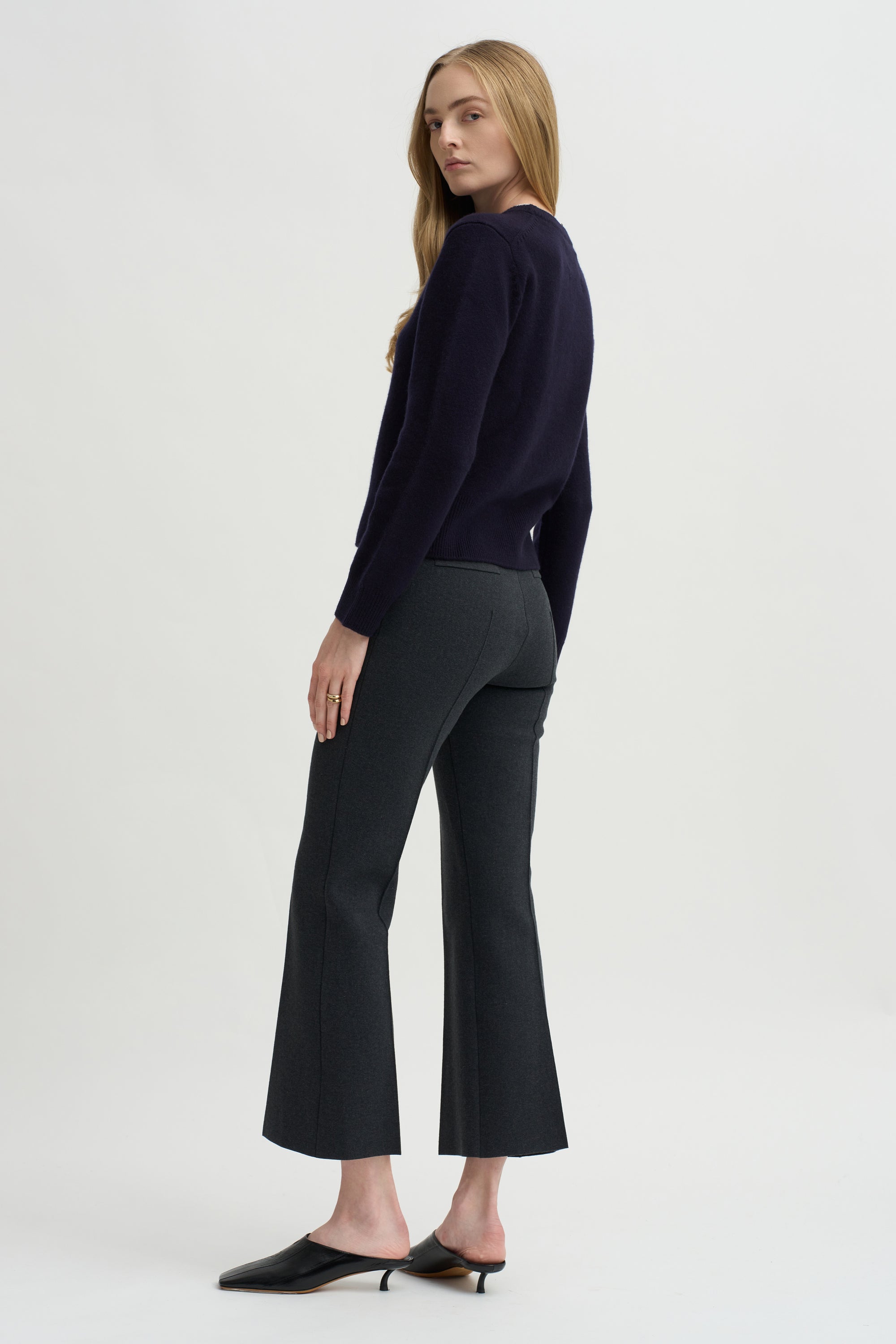 Nº430 Jeanne, Navy