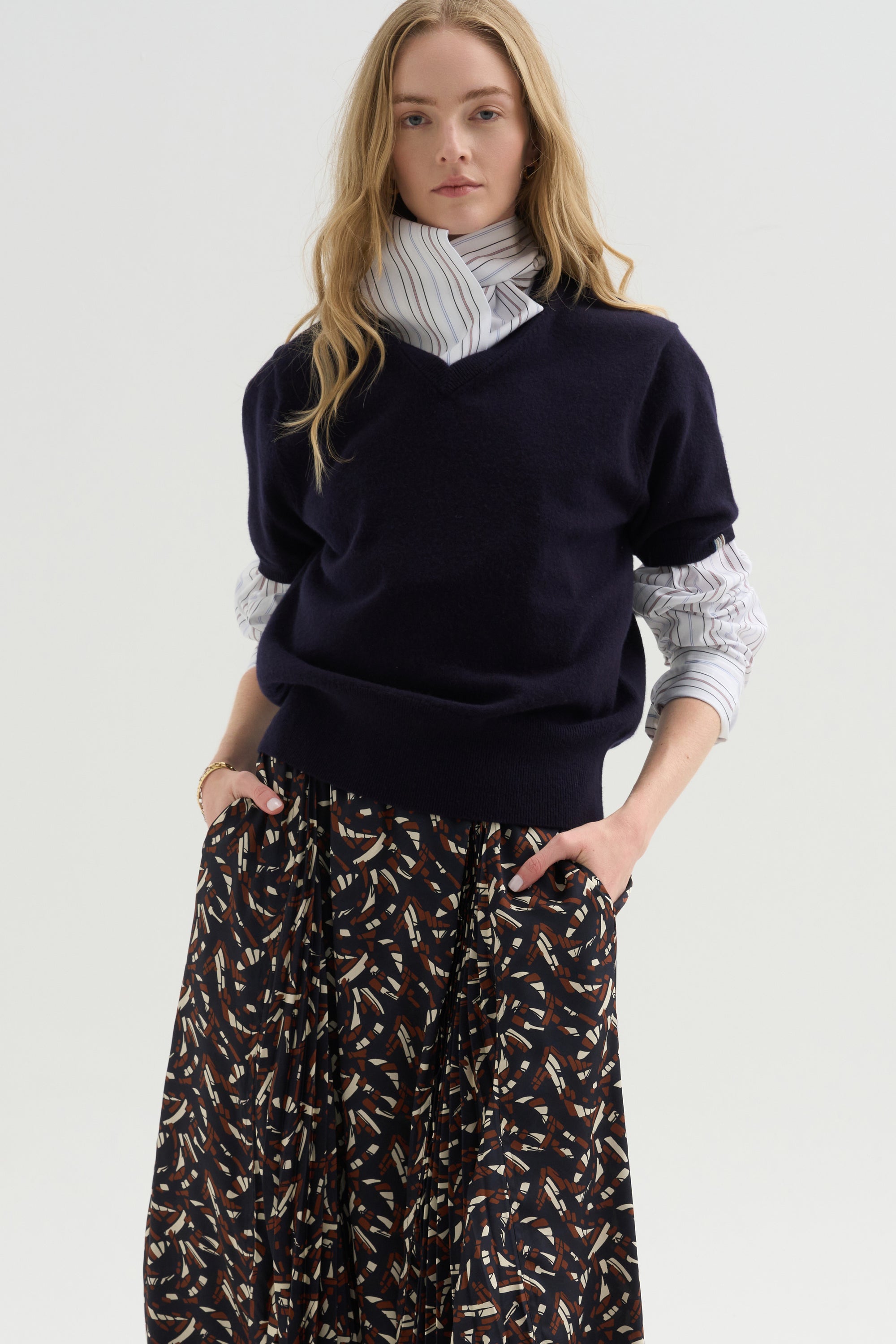 N°490 Martina, Navy