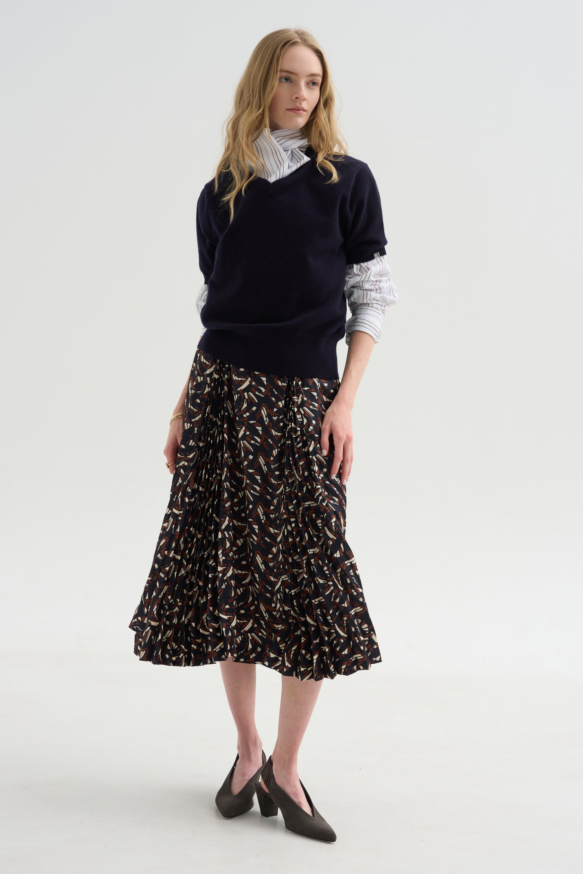N°490 Martina, Navy