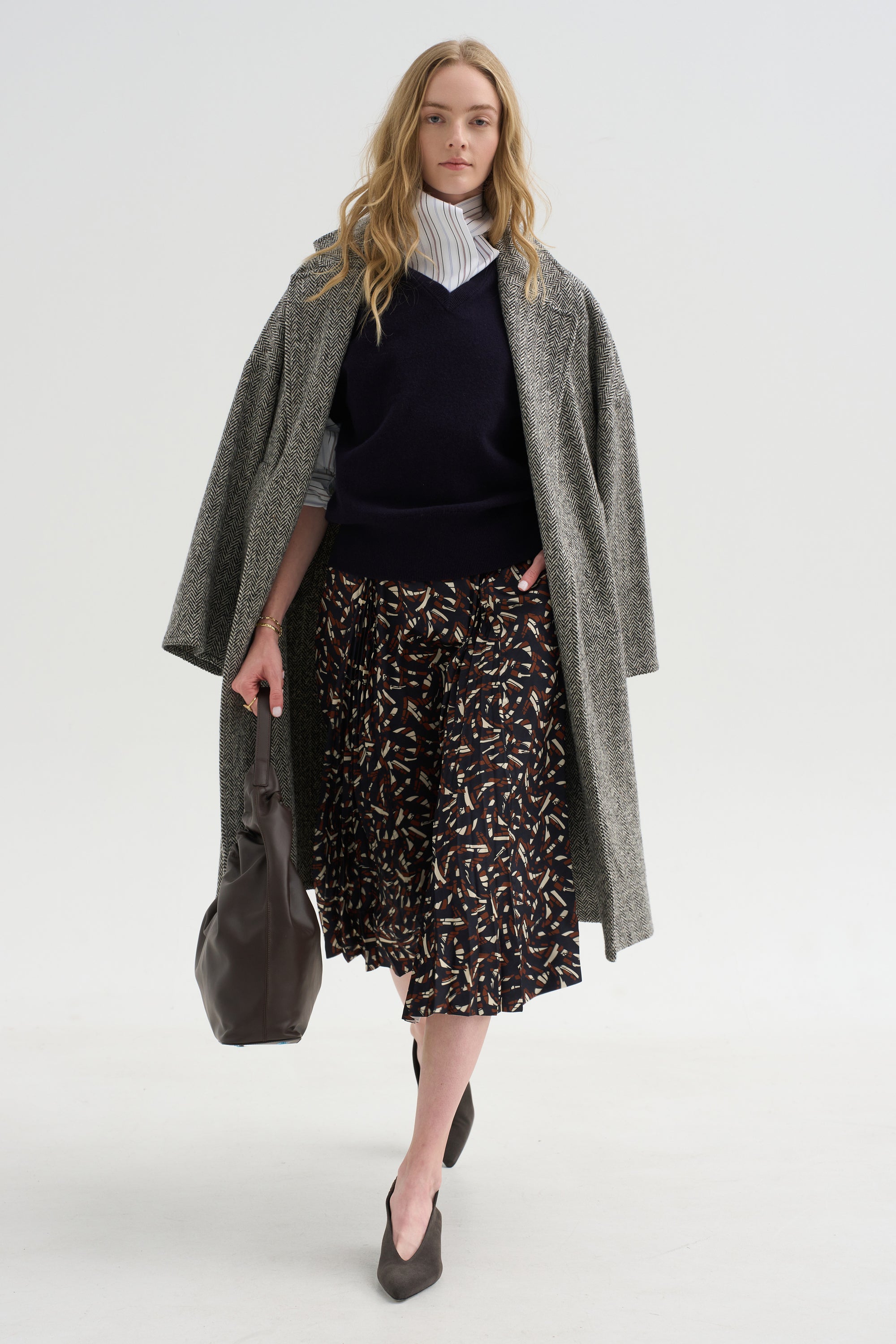 N°490 Martina, Navy