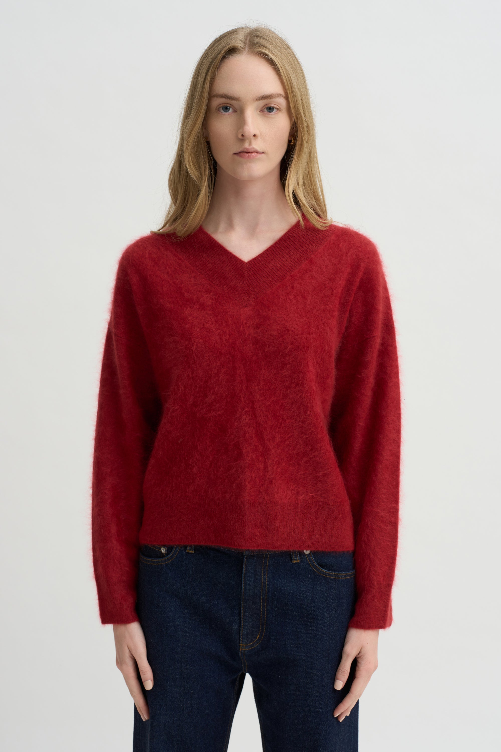 Grizzly Double V Sweater, Carmine