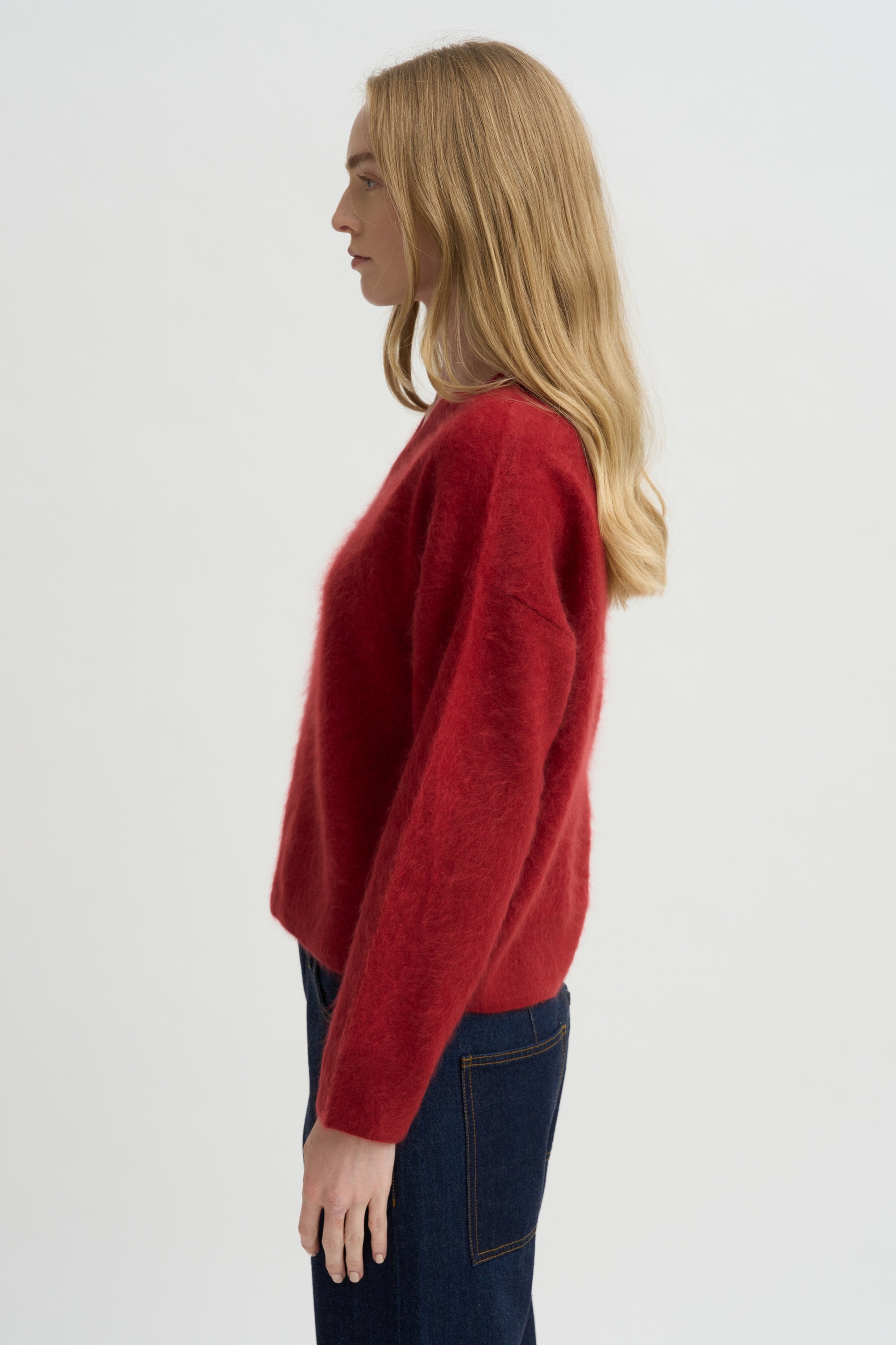 Grizzly Double V Sweater, Carmine
