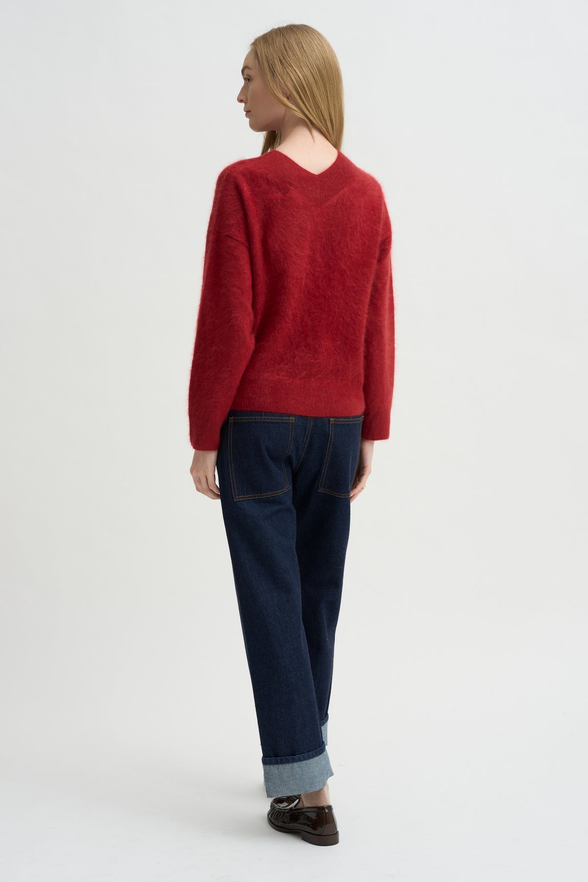 Grizzly Double V Sweater, Carmine