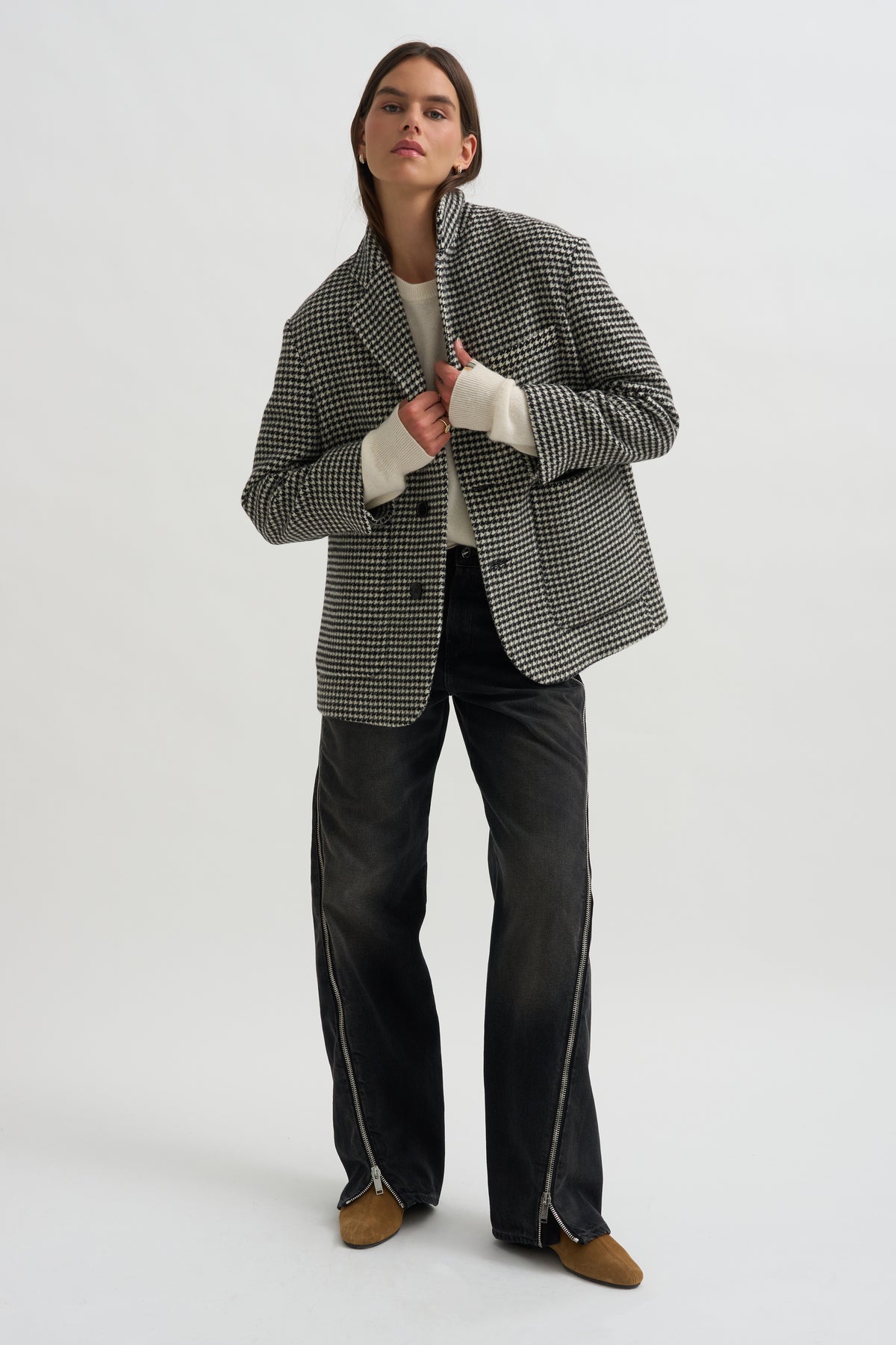 Over Jacket, Black &amp; White