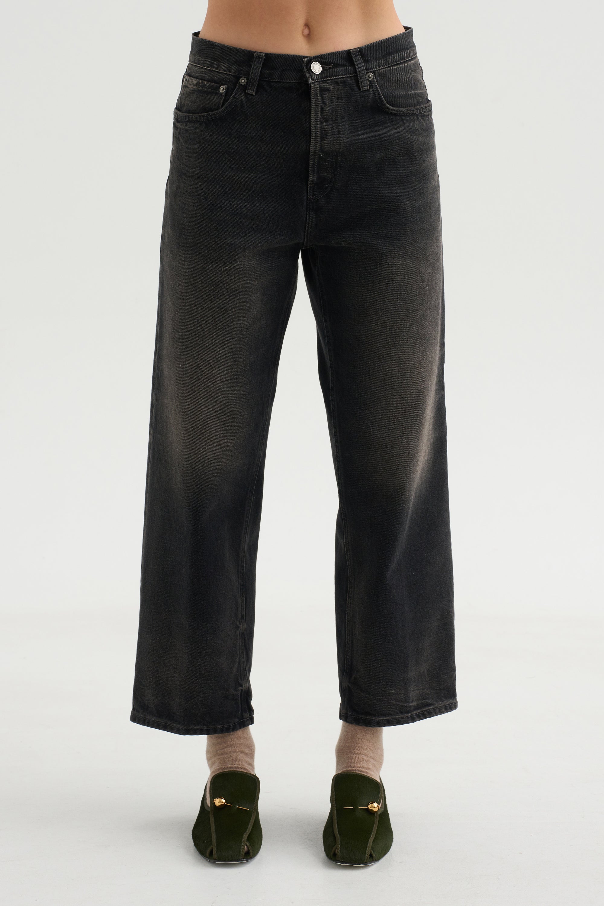Betty, Vintage Black