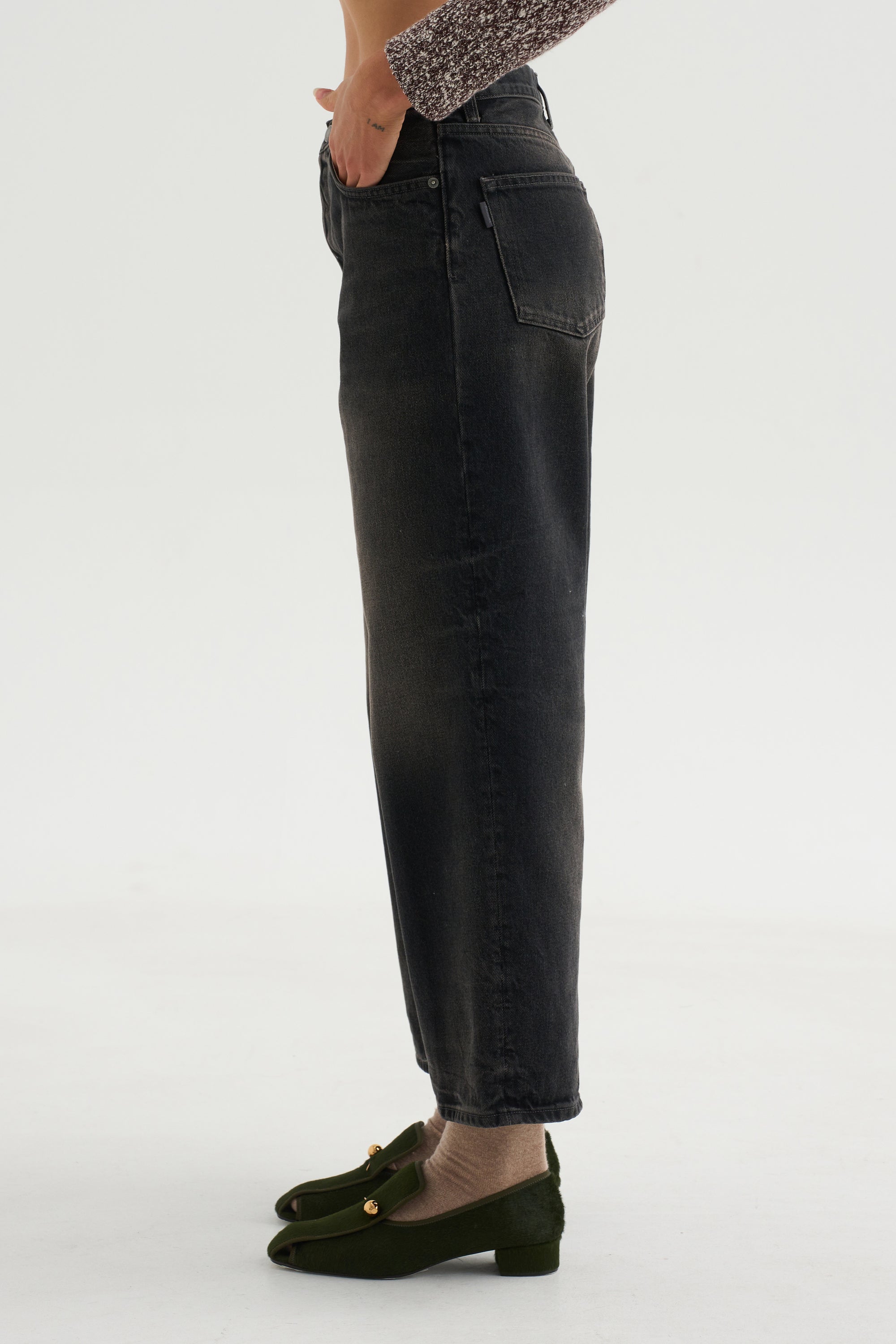 Betty, Vintage Black