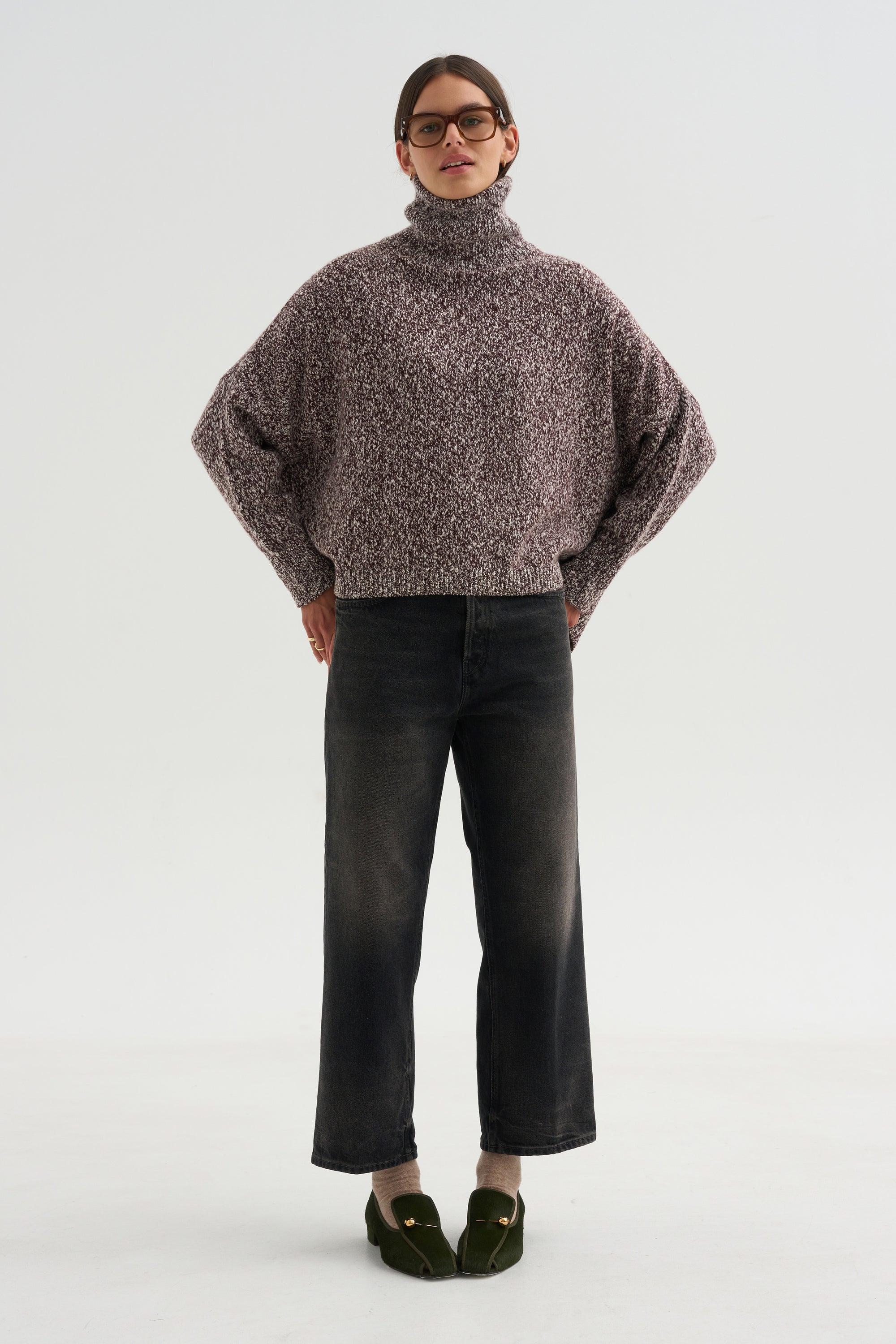Betty, Vintage Black