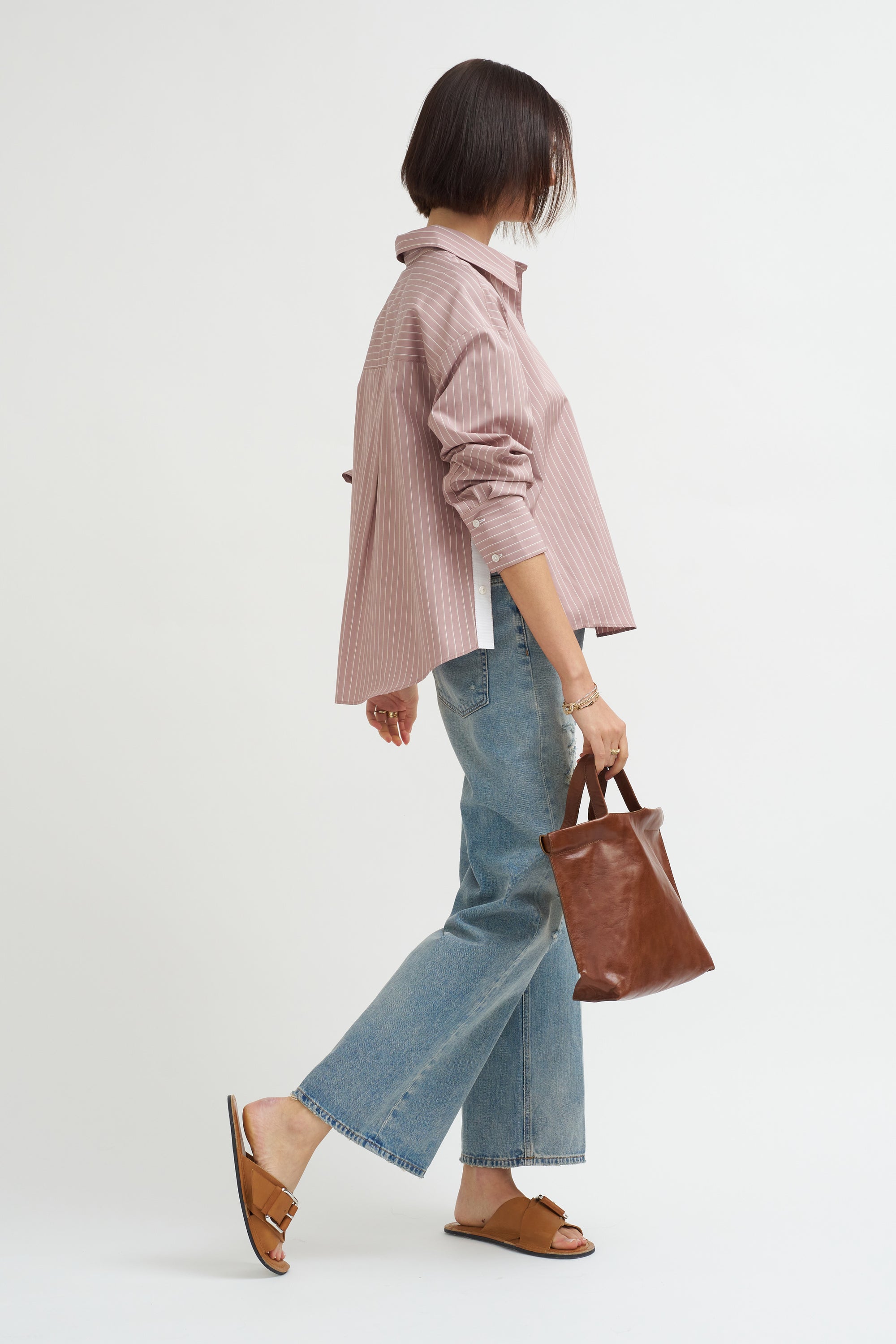 Winny Jeans, Broken Celestial