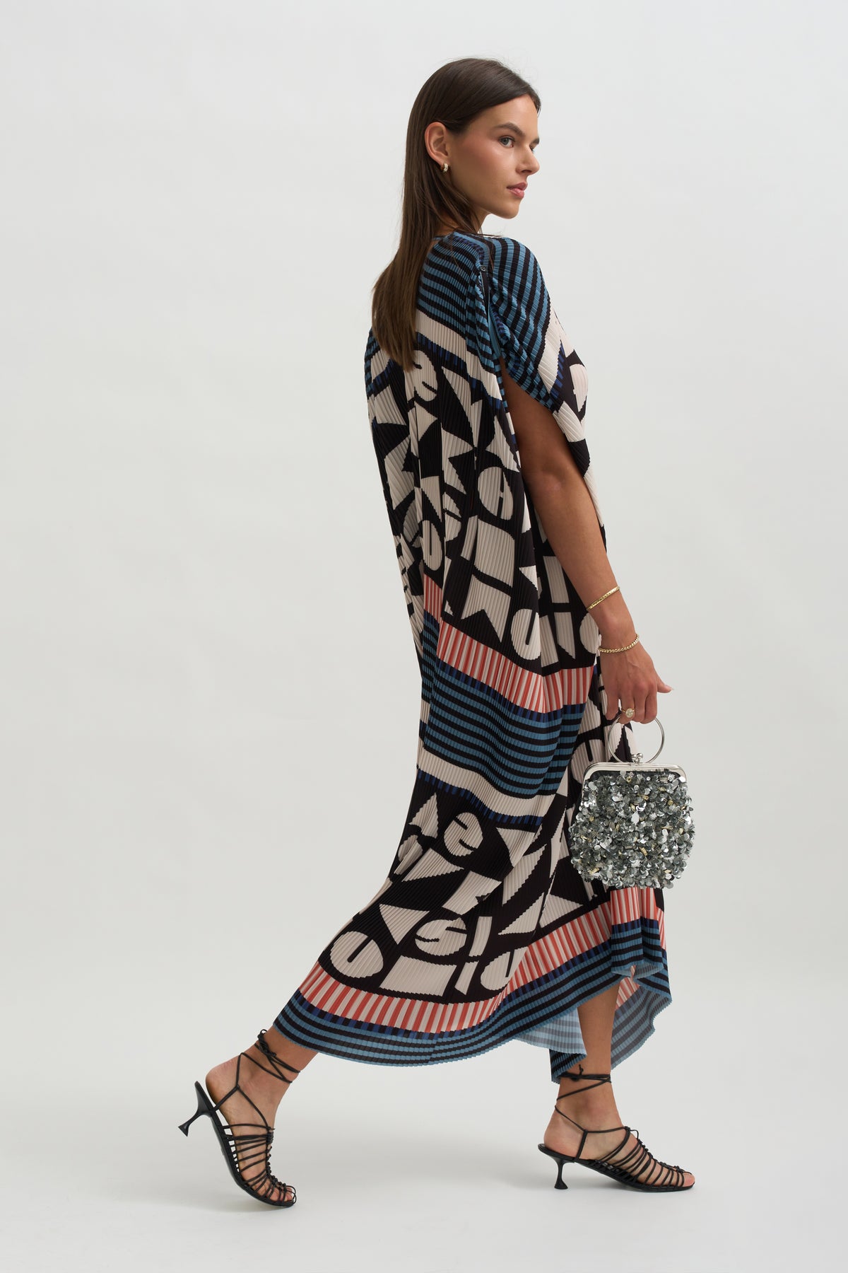 Cherry Plisse Kaftan, Vibs in Bobs