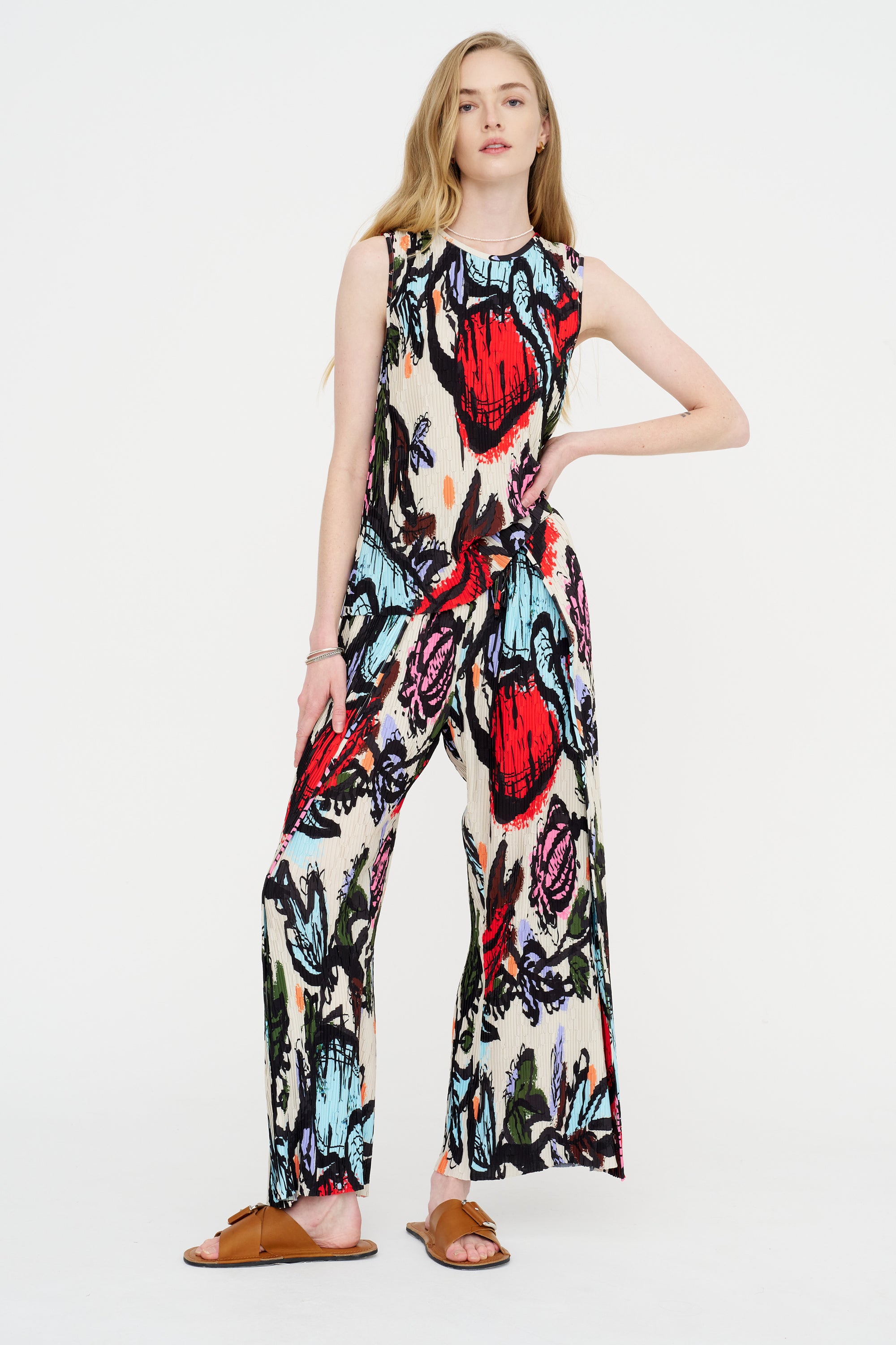 Fold Plissé Pants, Carrots