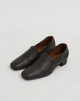 Soft Touch Closed Toe Shoe, Brown