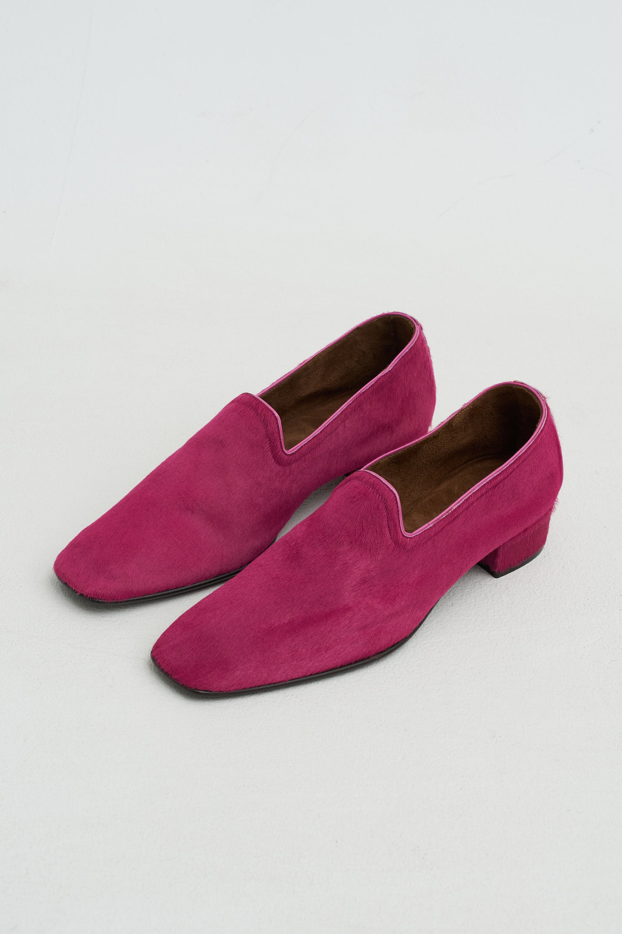 Soft Touch Closed Toe Shoe, Pink