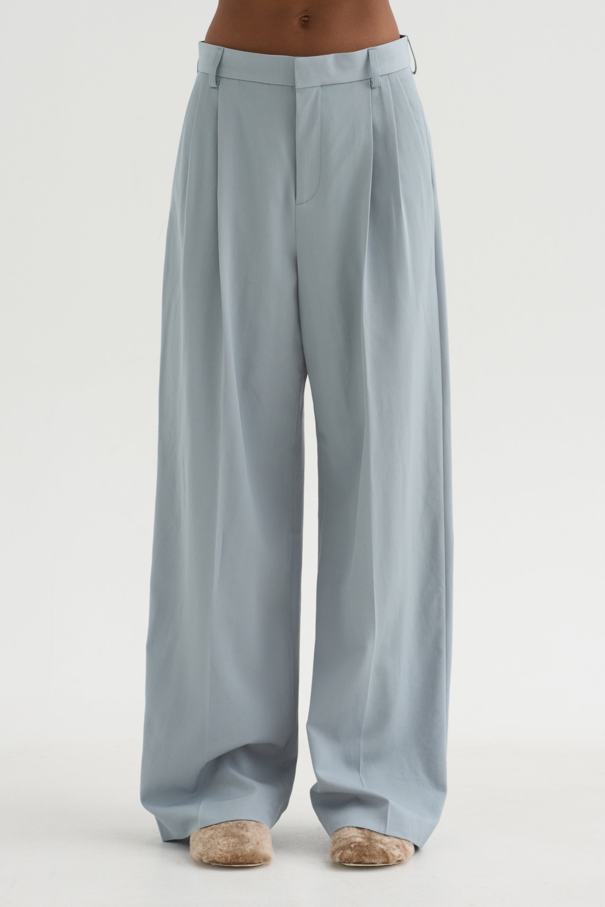 Damien - Pleated Pants In Wool Gabardine, Ice Blue