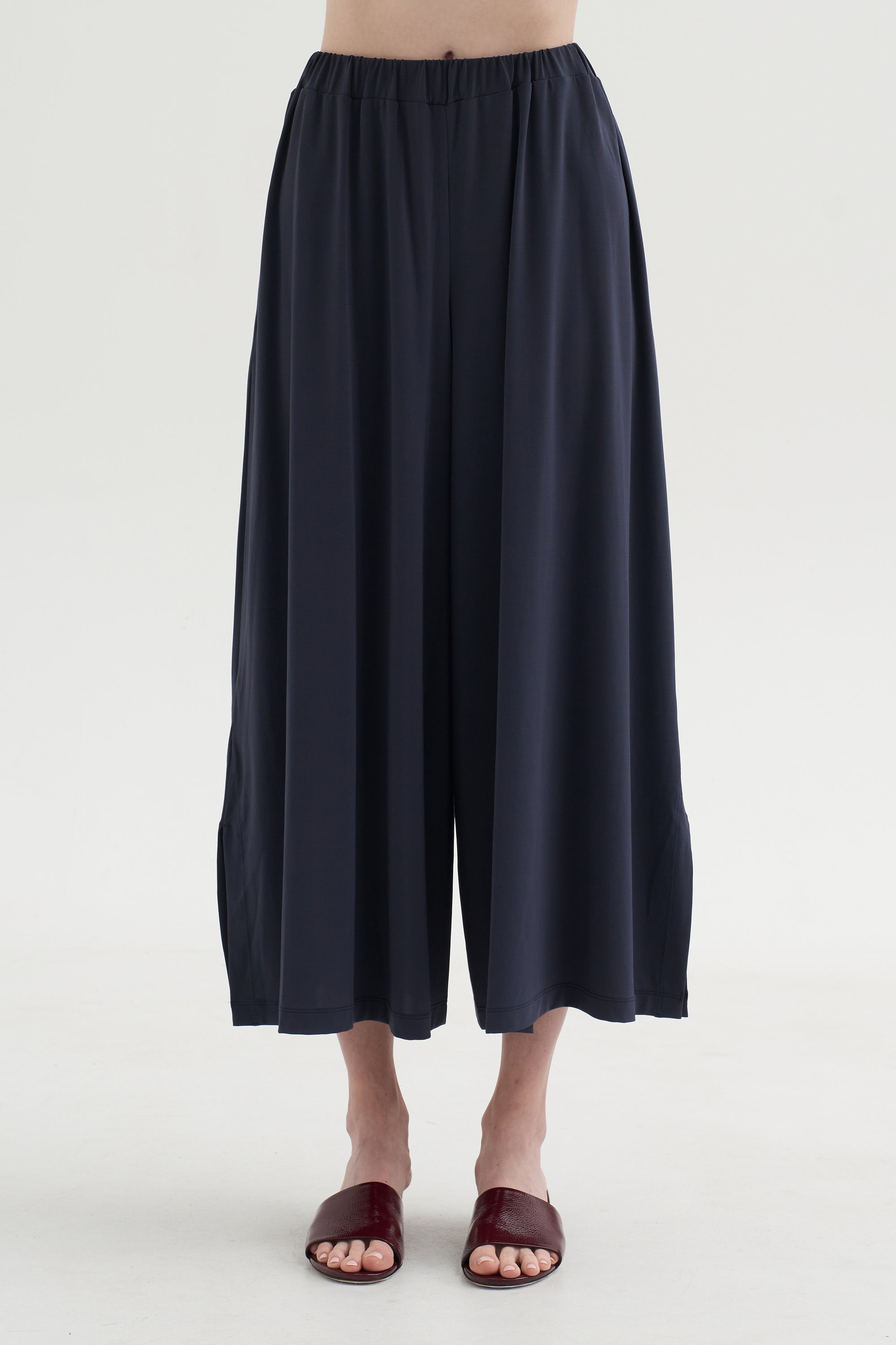 Drape Jersey - 68 Pant, Dark Navy