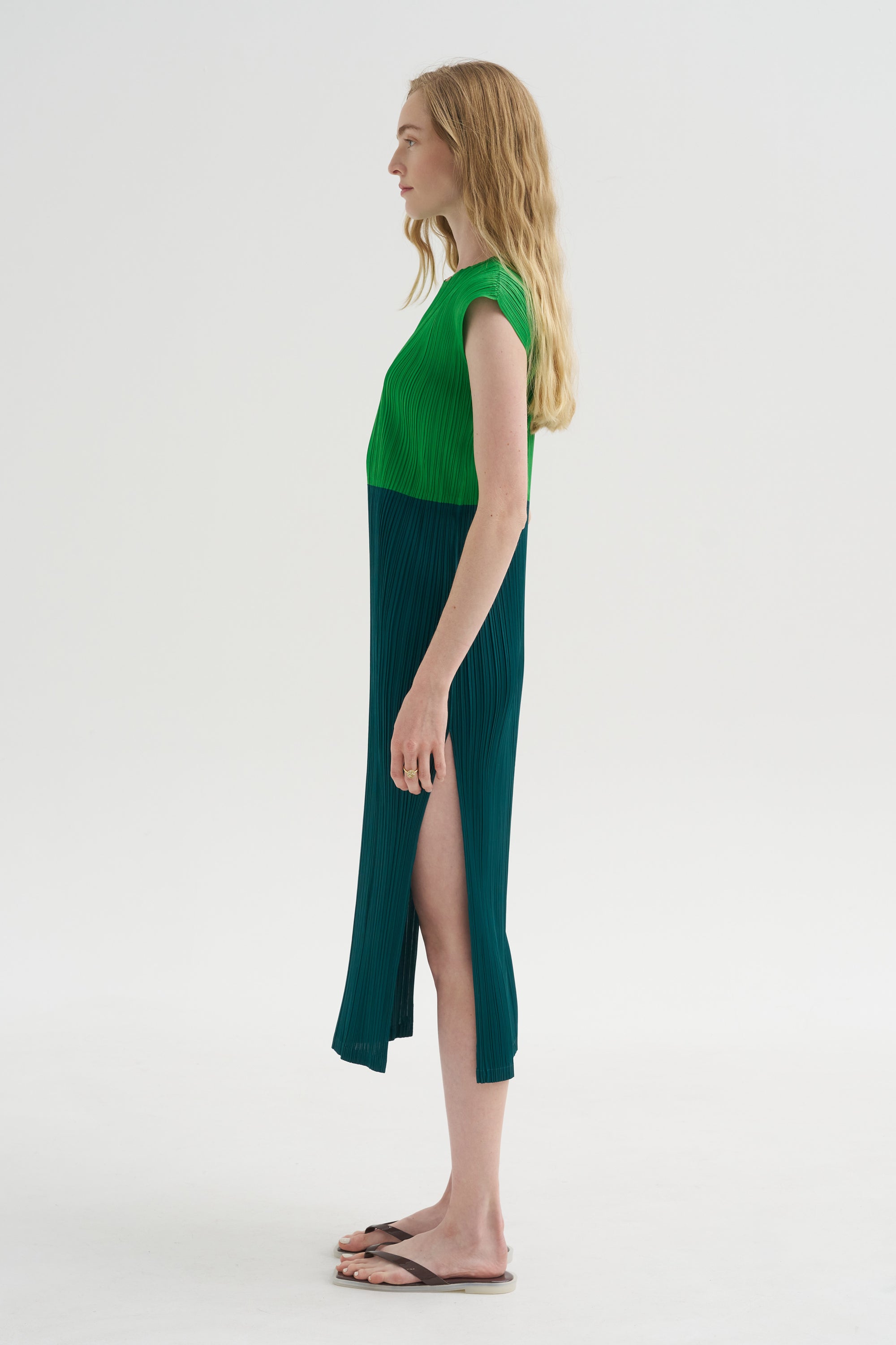 Swing Dress, Green – Kick Pleat Swing Dress, Green – Kick Pleat