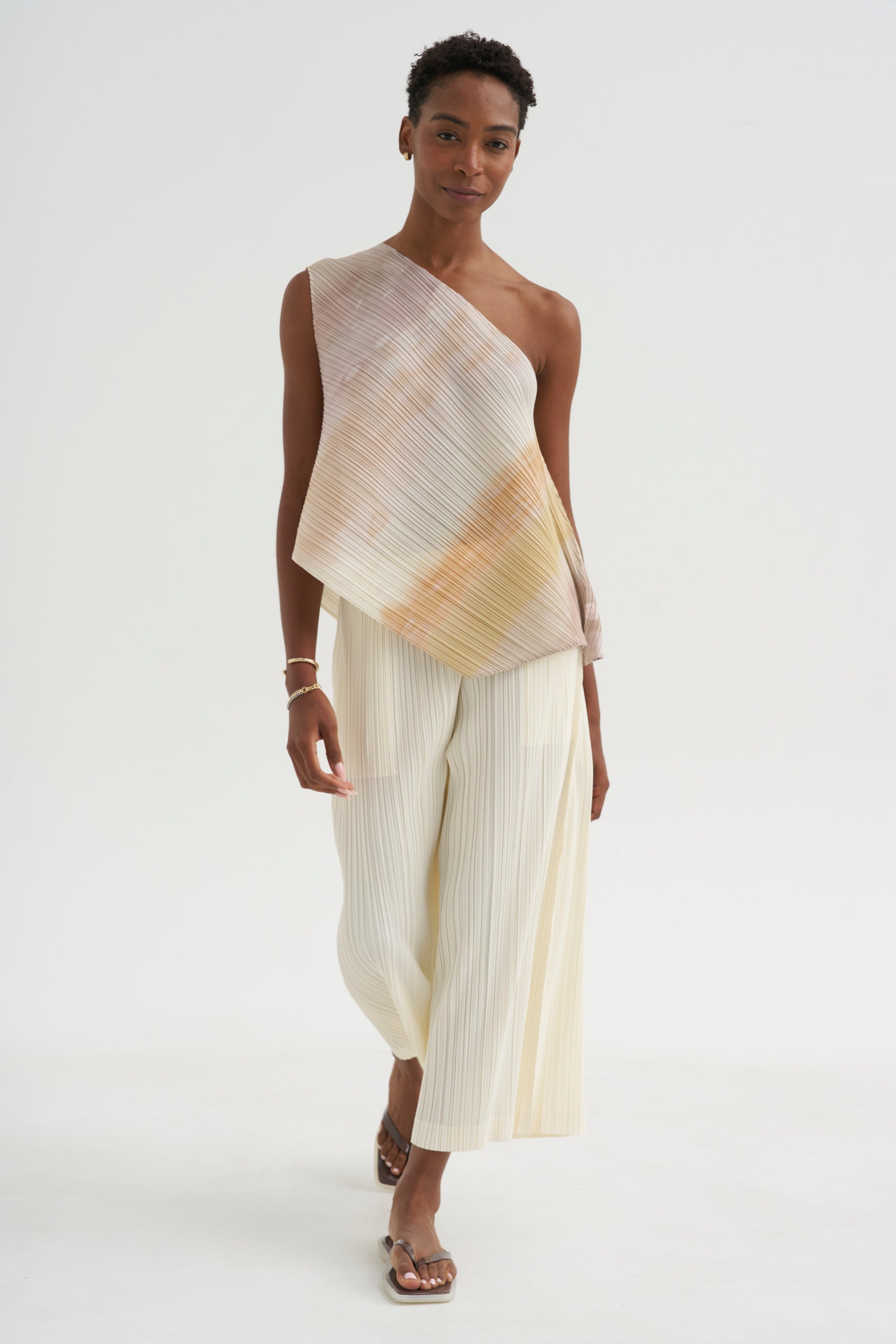 Opaque Bottoms, Off White