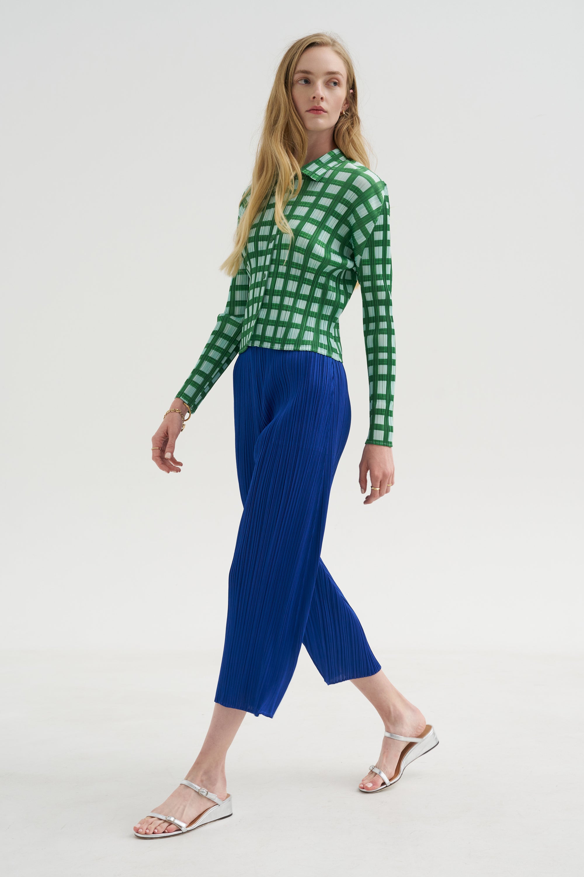 Monthly Colors : July, Blue