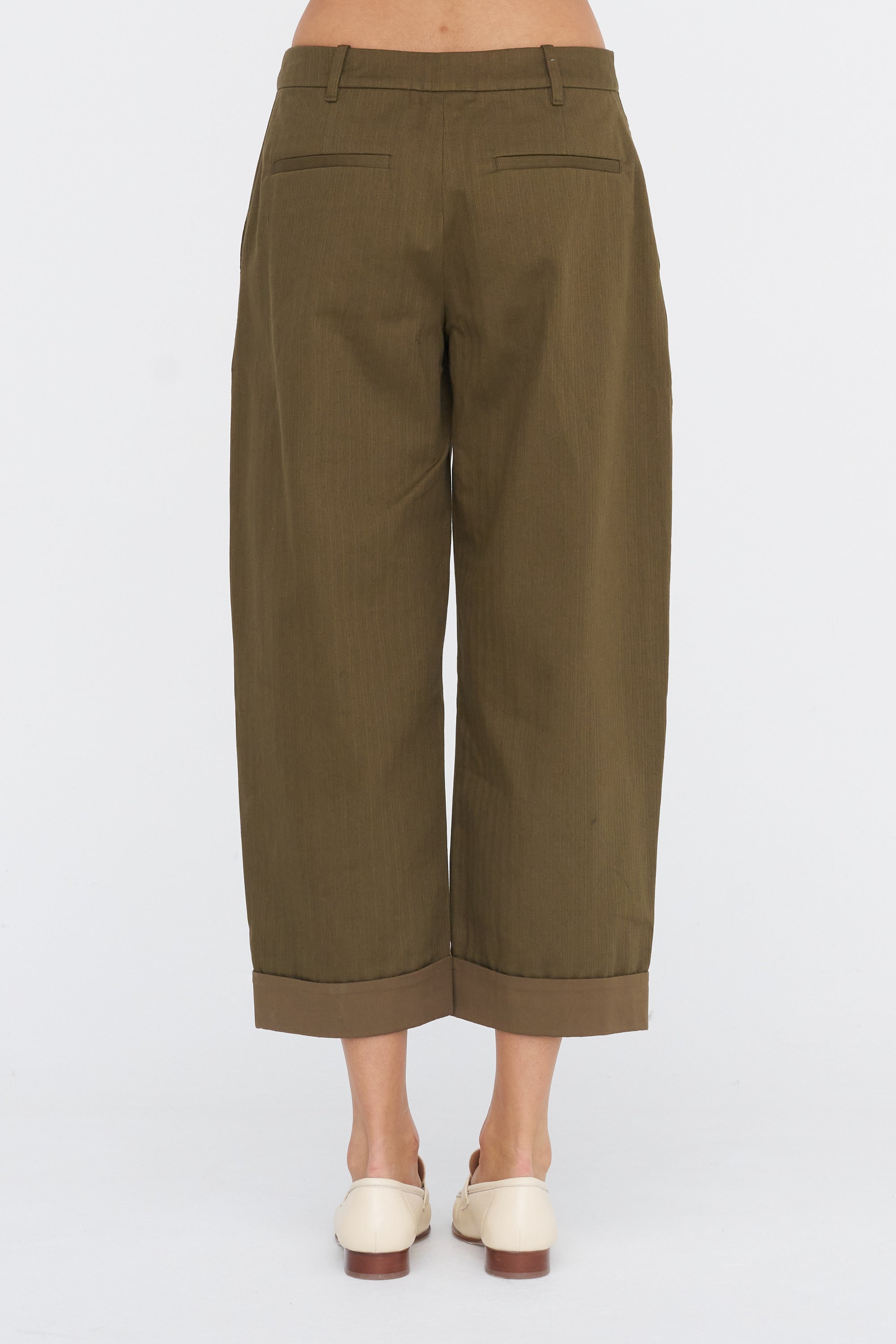 Dori Pant, Wood