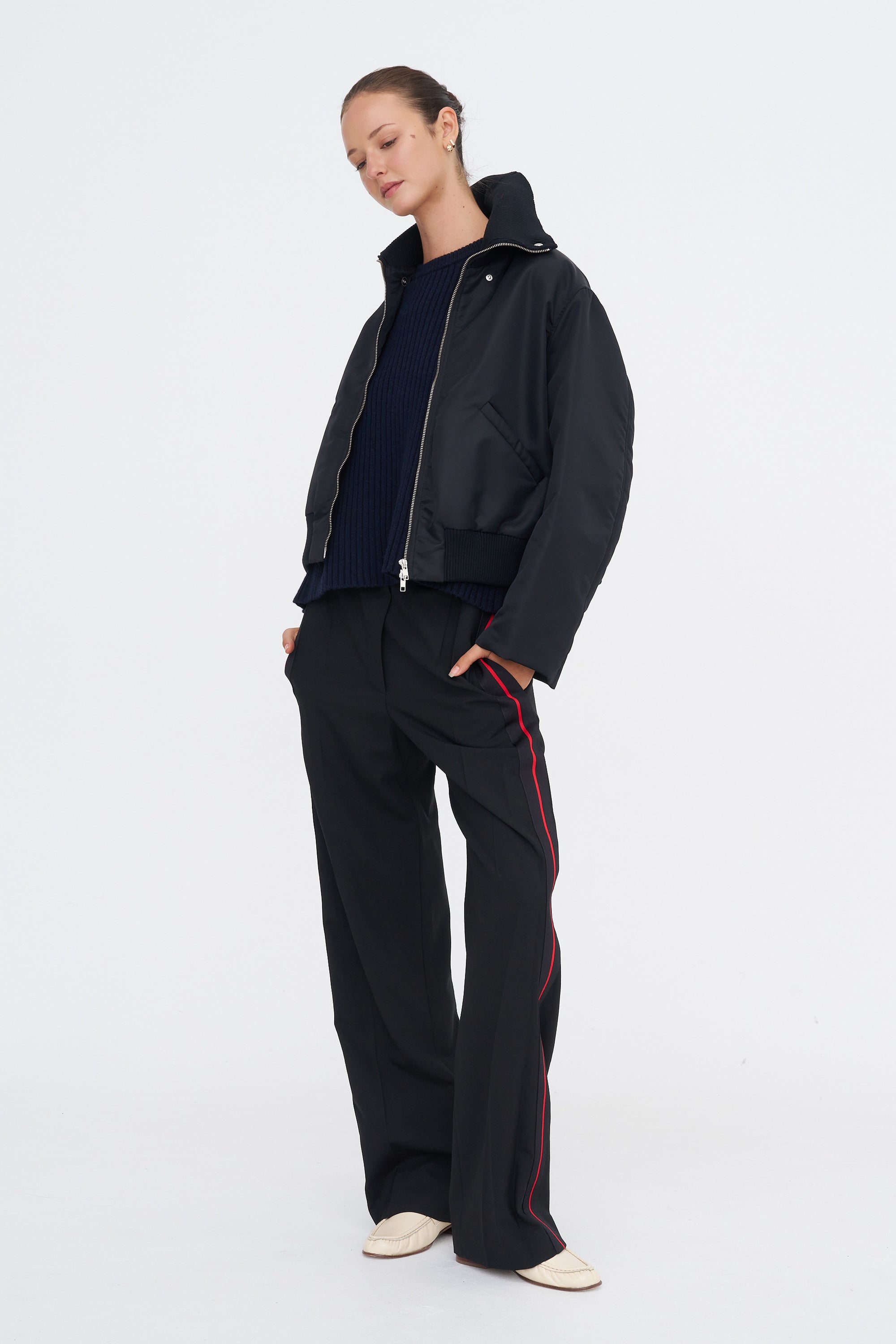 New Easy Fit Pants, Black