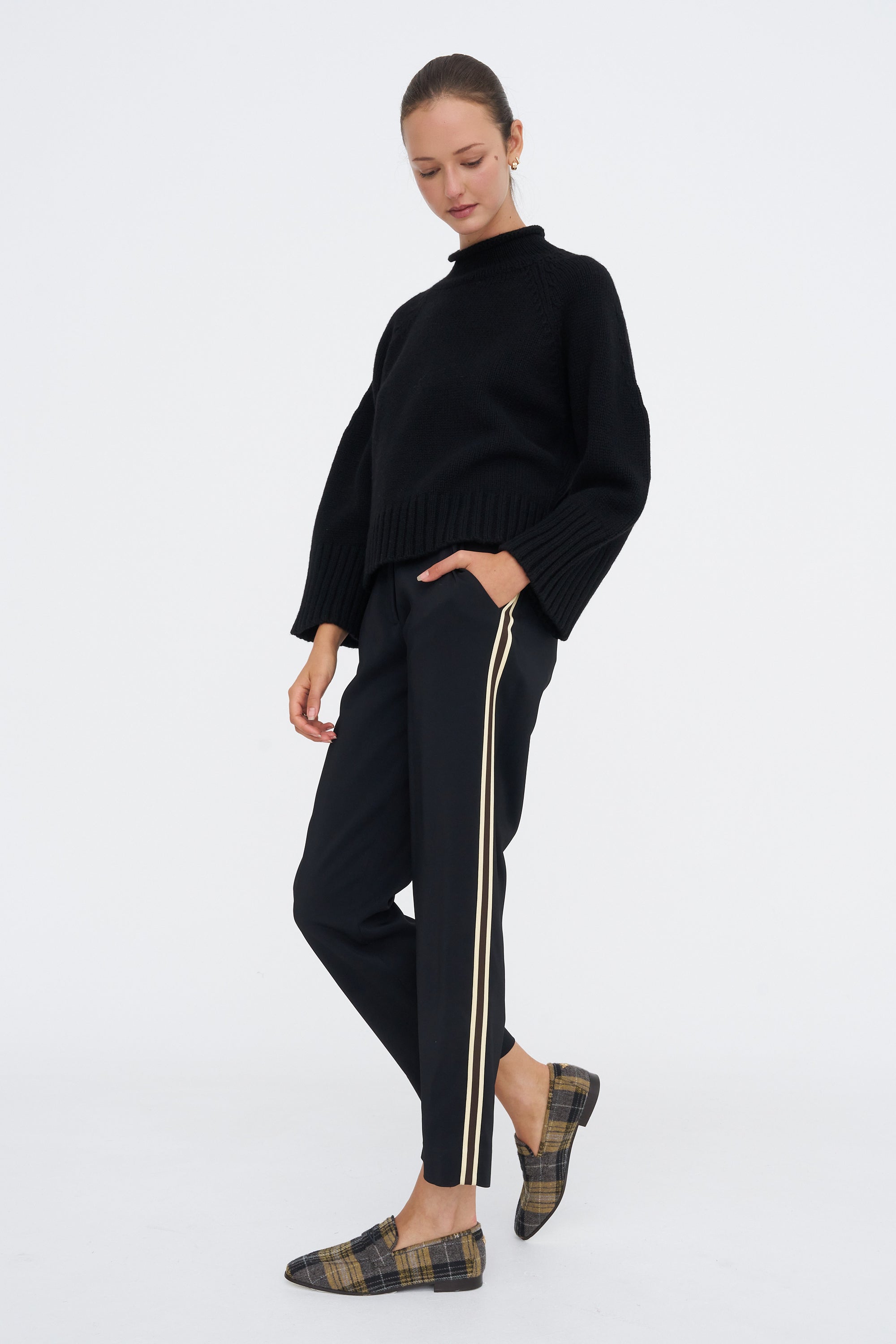 Shorty Sweater, Black