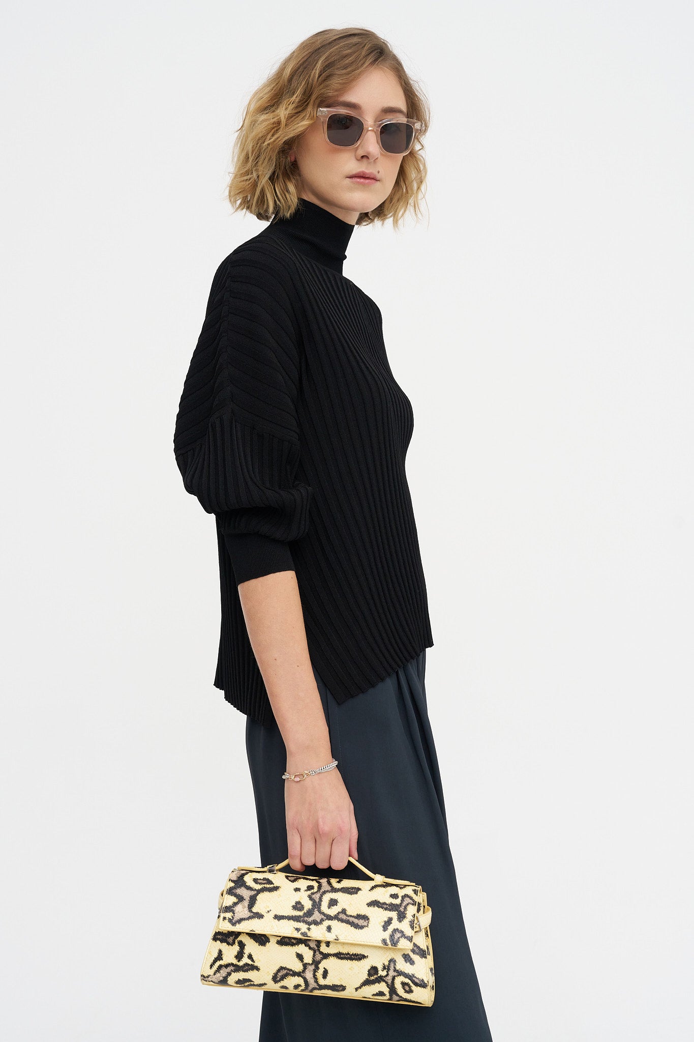 Kassis Sweater, Black
