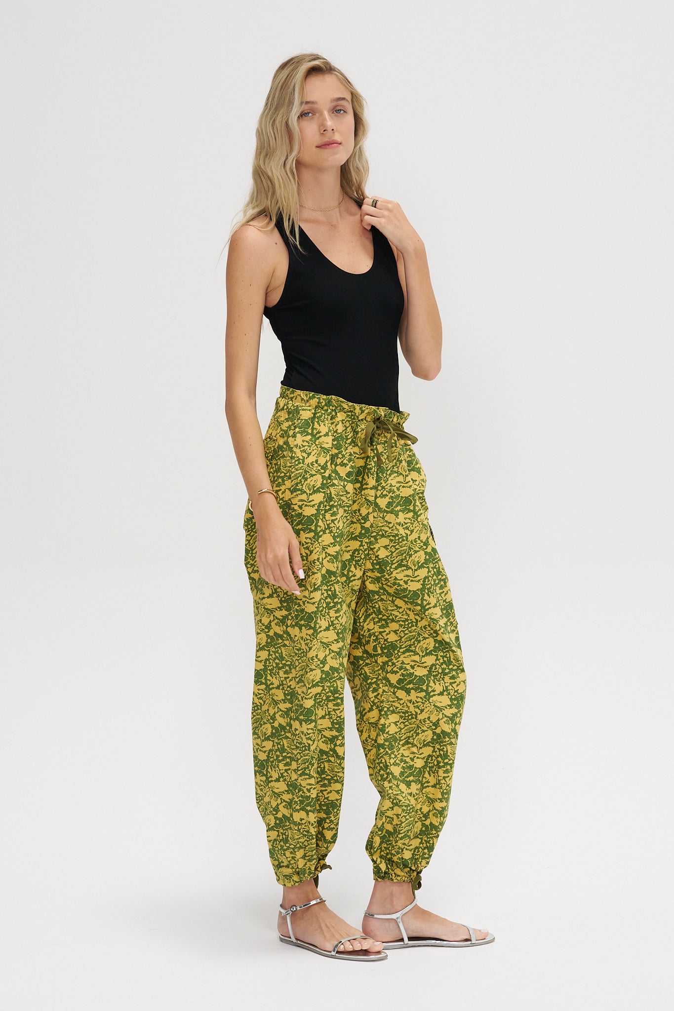 Summer Leaf Cargo Pants, Camo