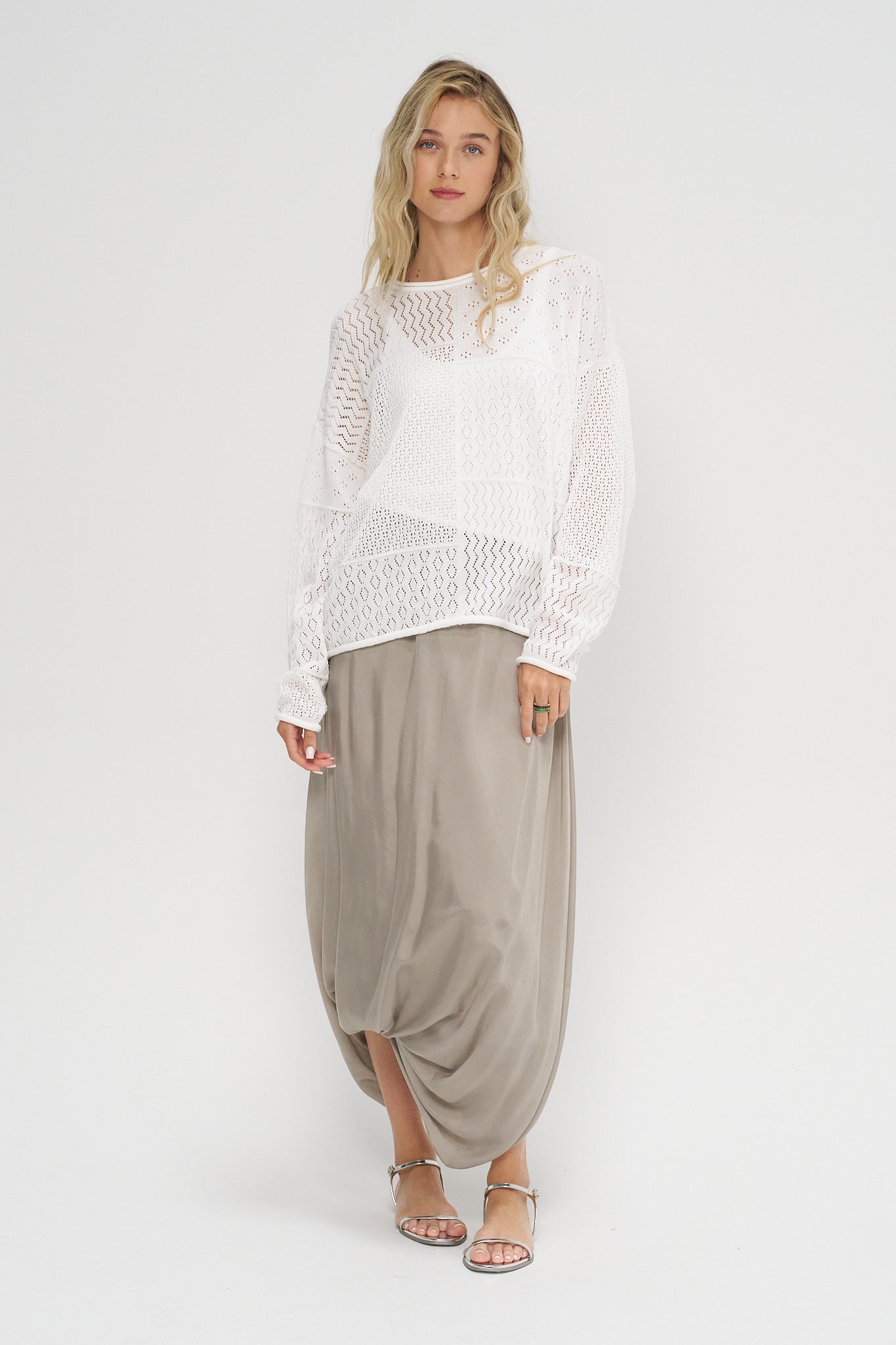 Skirt Balloon, Pewter