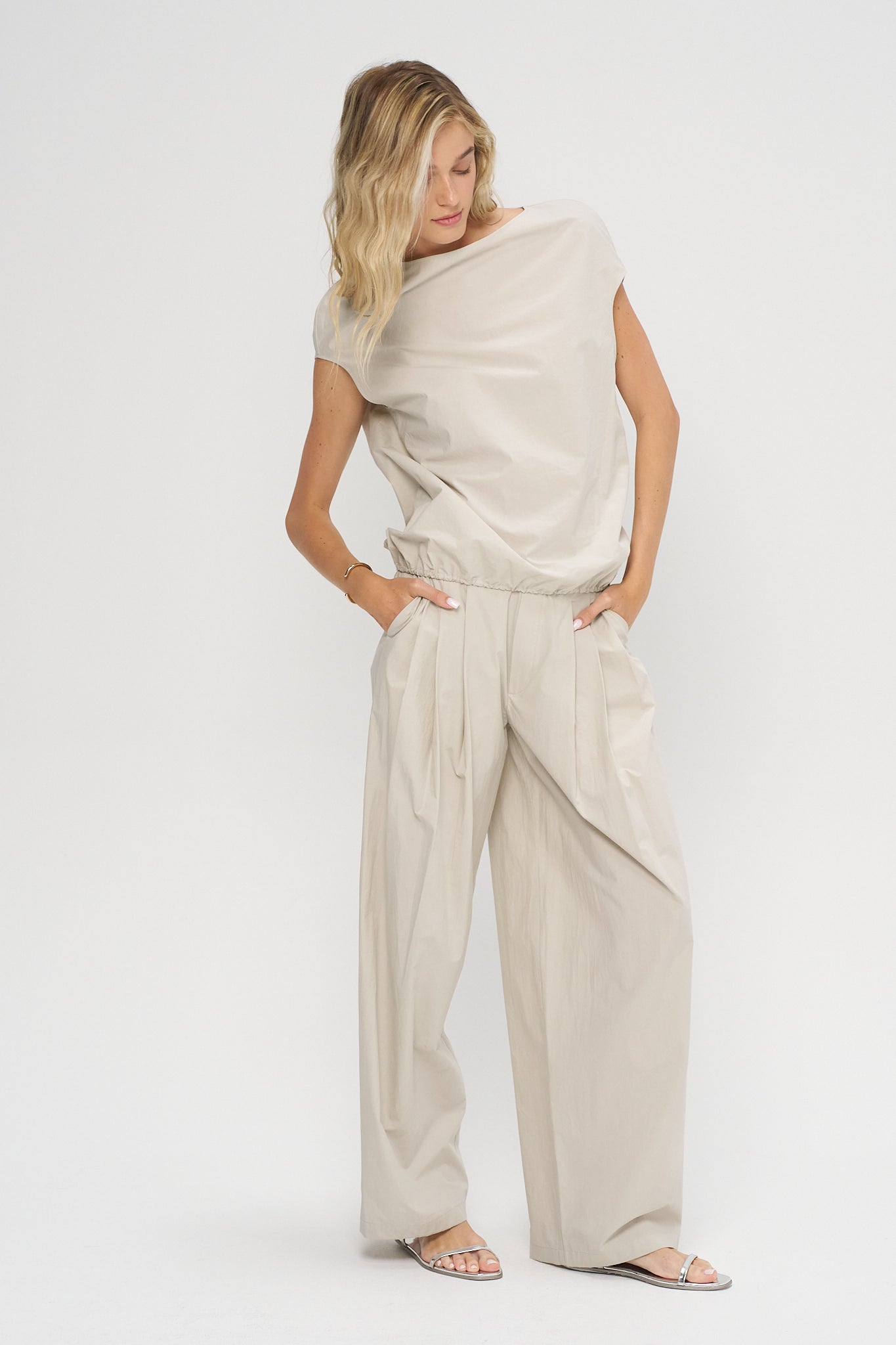 Top, Bright Grey