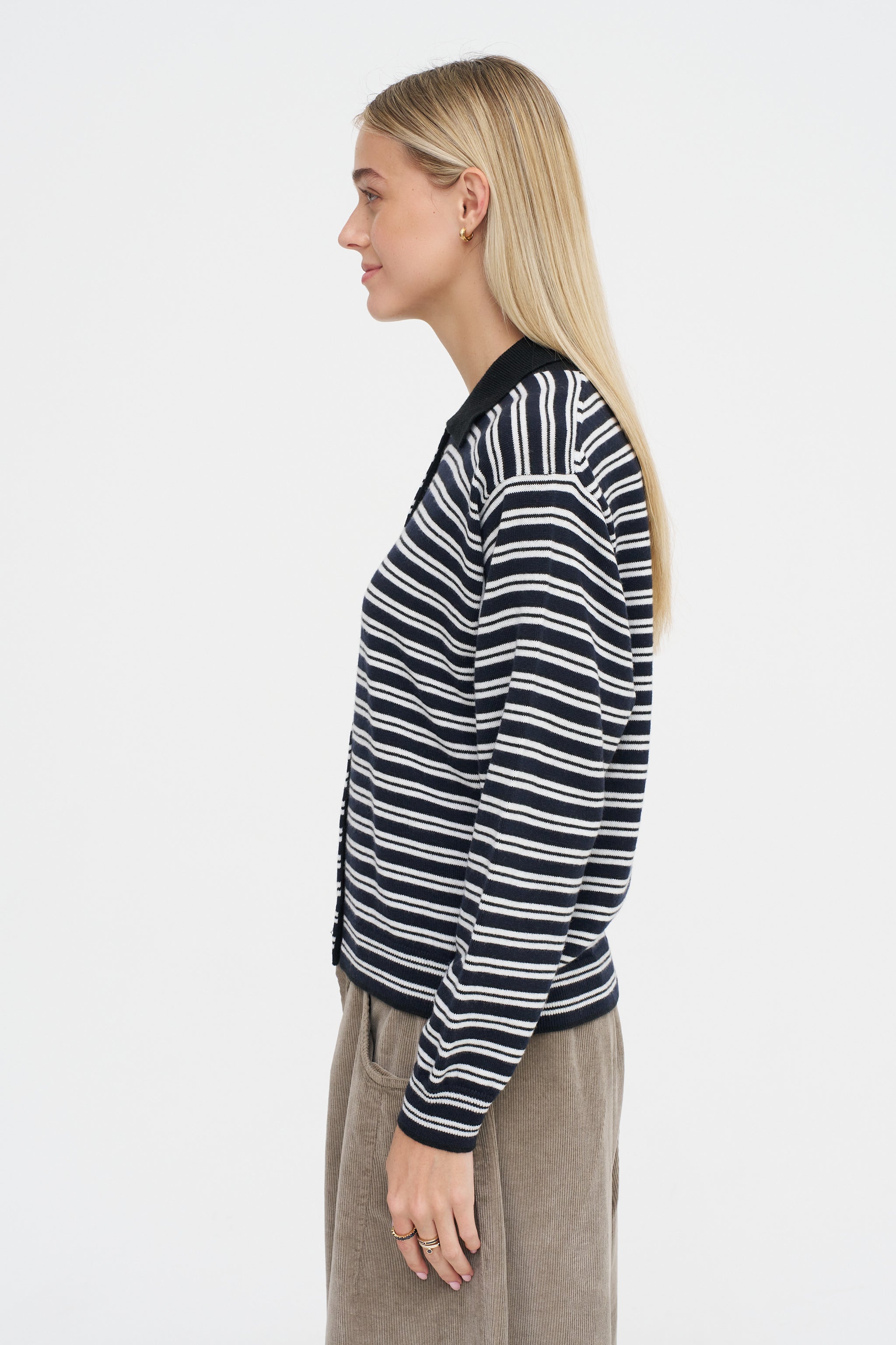 Cordera Merino Wool Striped Polo Cardigan, Black & White – Kick Pleat