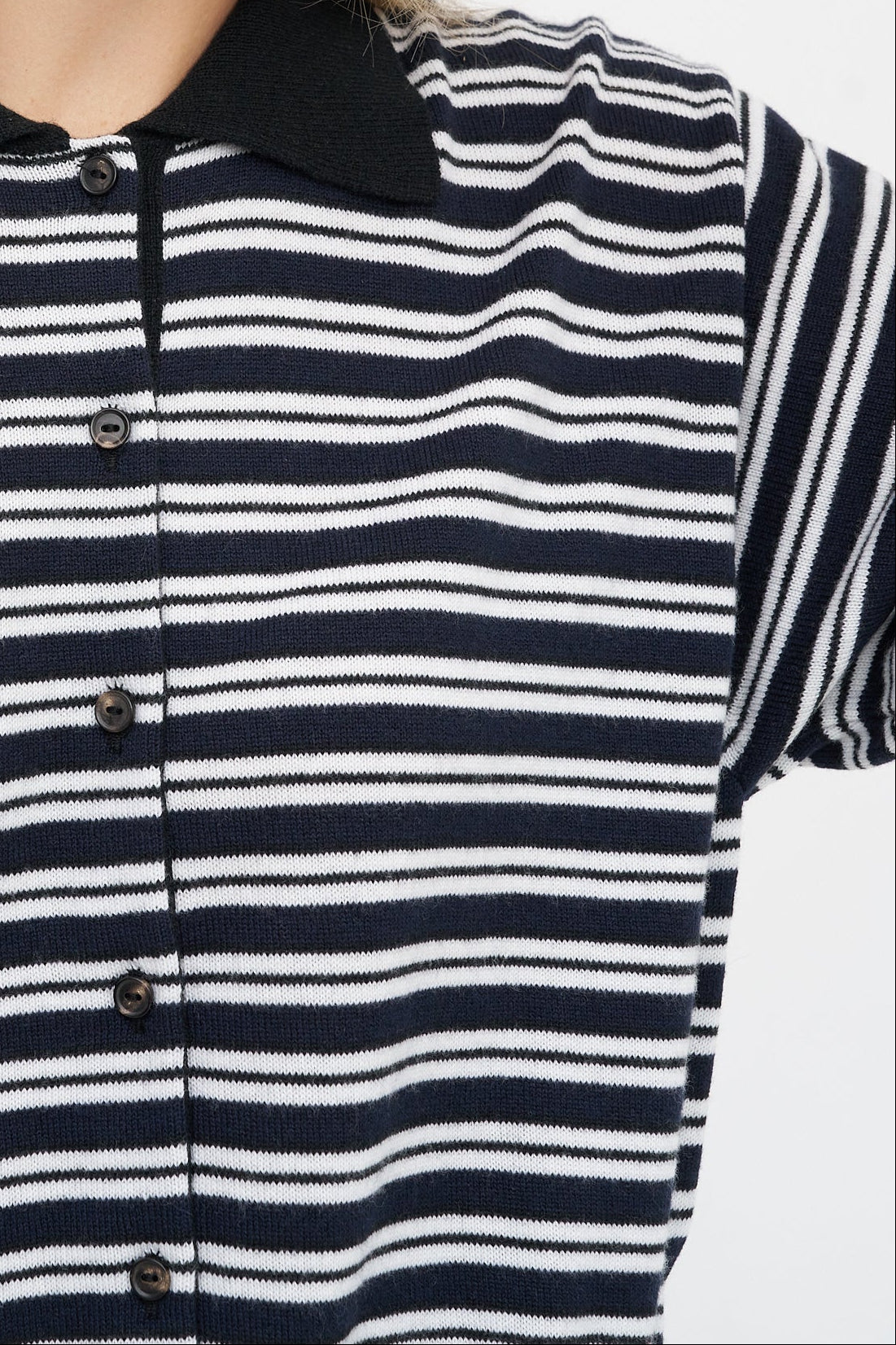 Cordera Merino Wool Striped Polo Cardigan, Black & White – Kick Pleat
