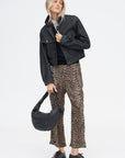 Claire Pant, Leopard