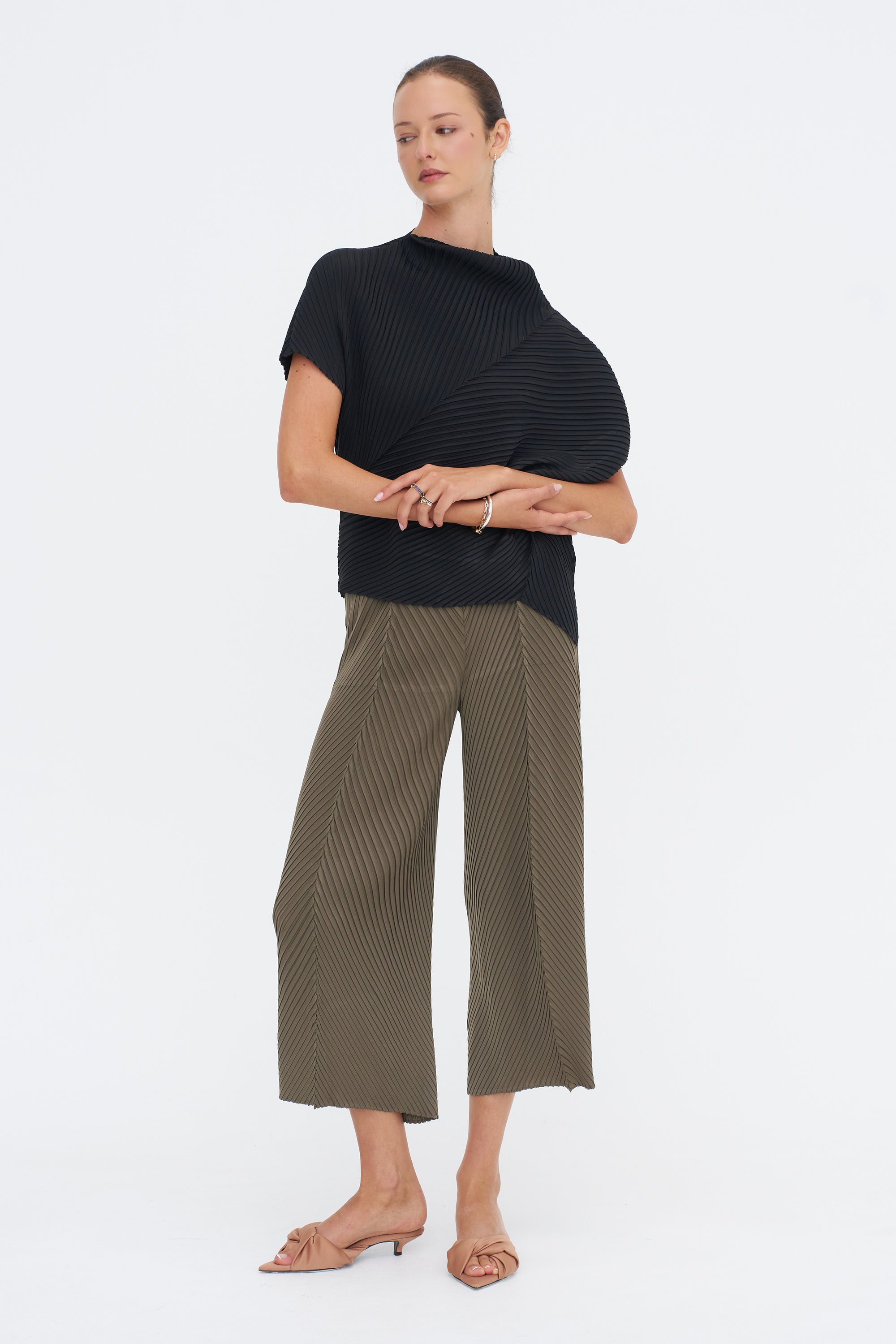 Soft Fold Pleats Top, Black