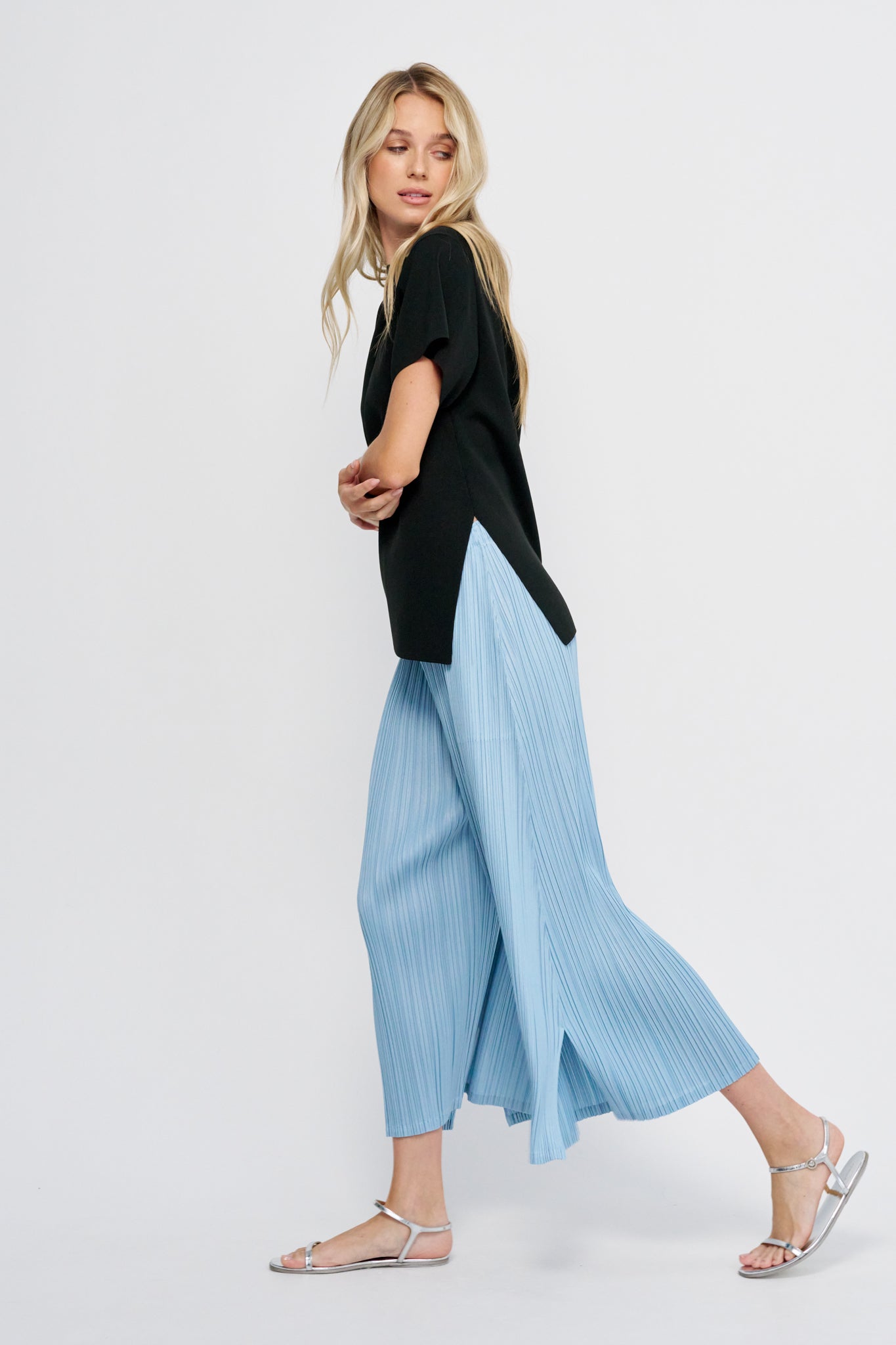 Luster Drape Knit, Black