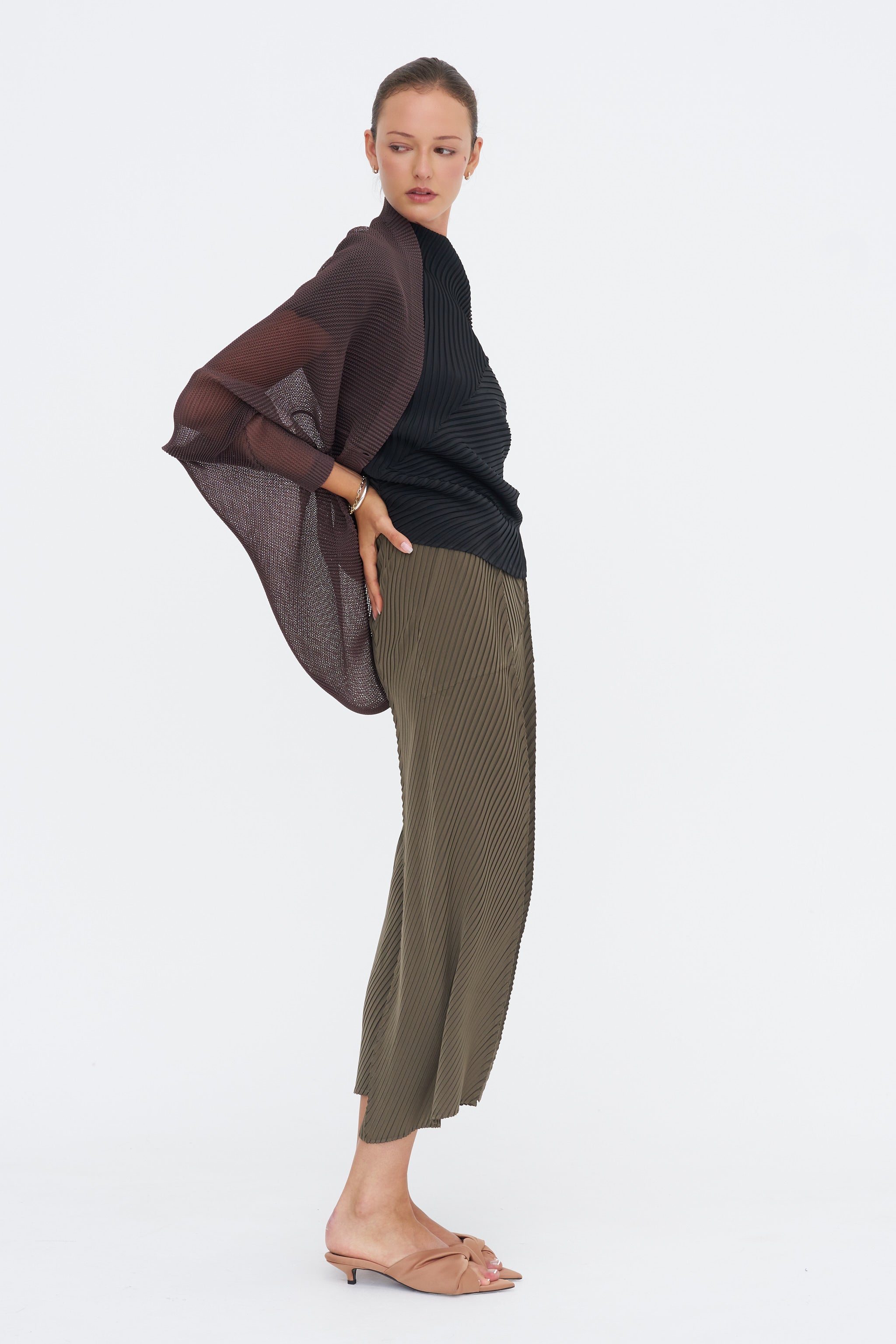 PLEATS PLEASE ISSEY MIYAKE PP56JT71219 関税送料込 Issey Miyake Pleats Please Top – unionlinestore
