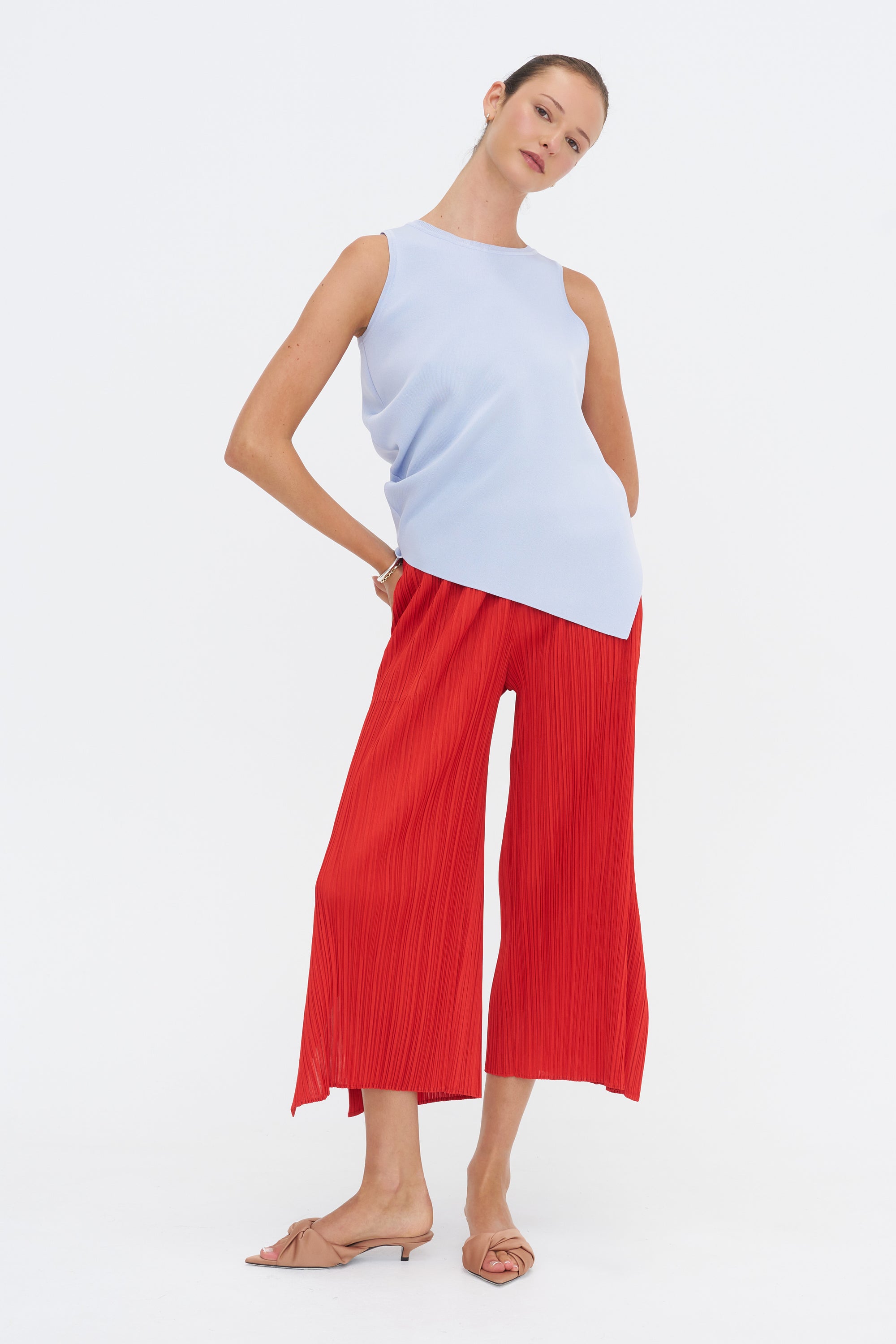 Monthly Colors : July Trousers, Bright Red