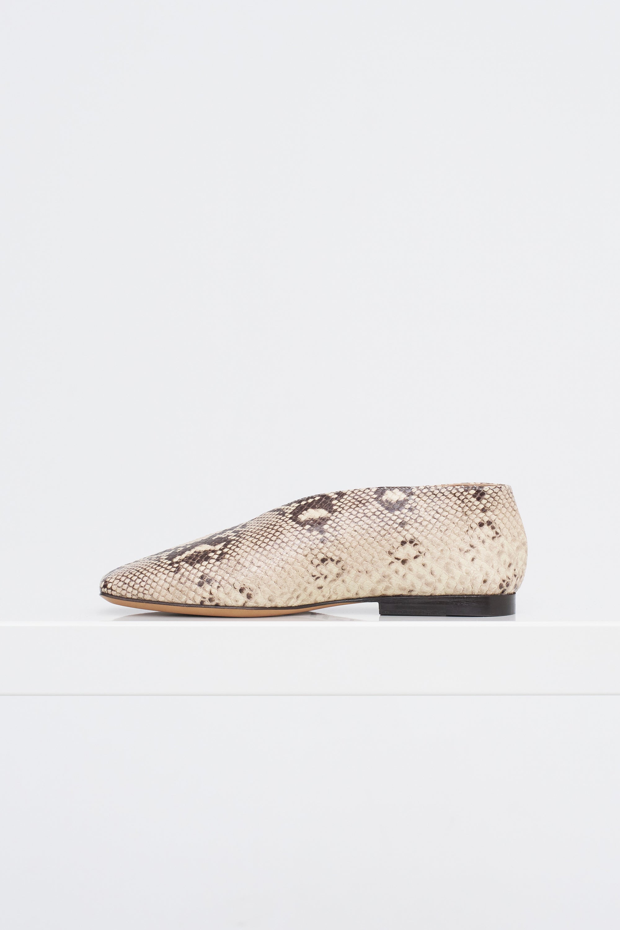 Square Soft V, Roccia